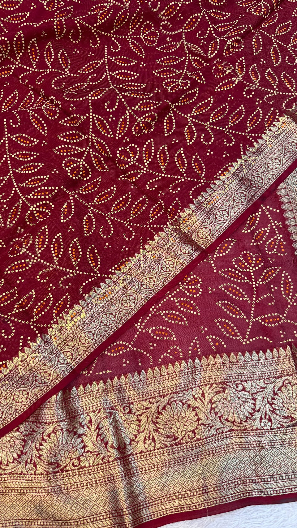 Banarasi Ambadal Bandhani Saree : VJ