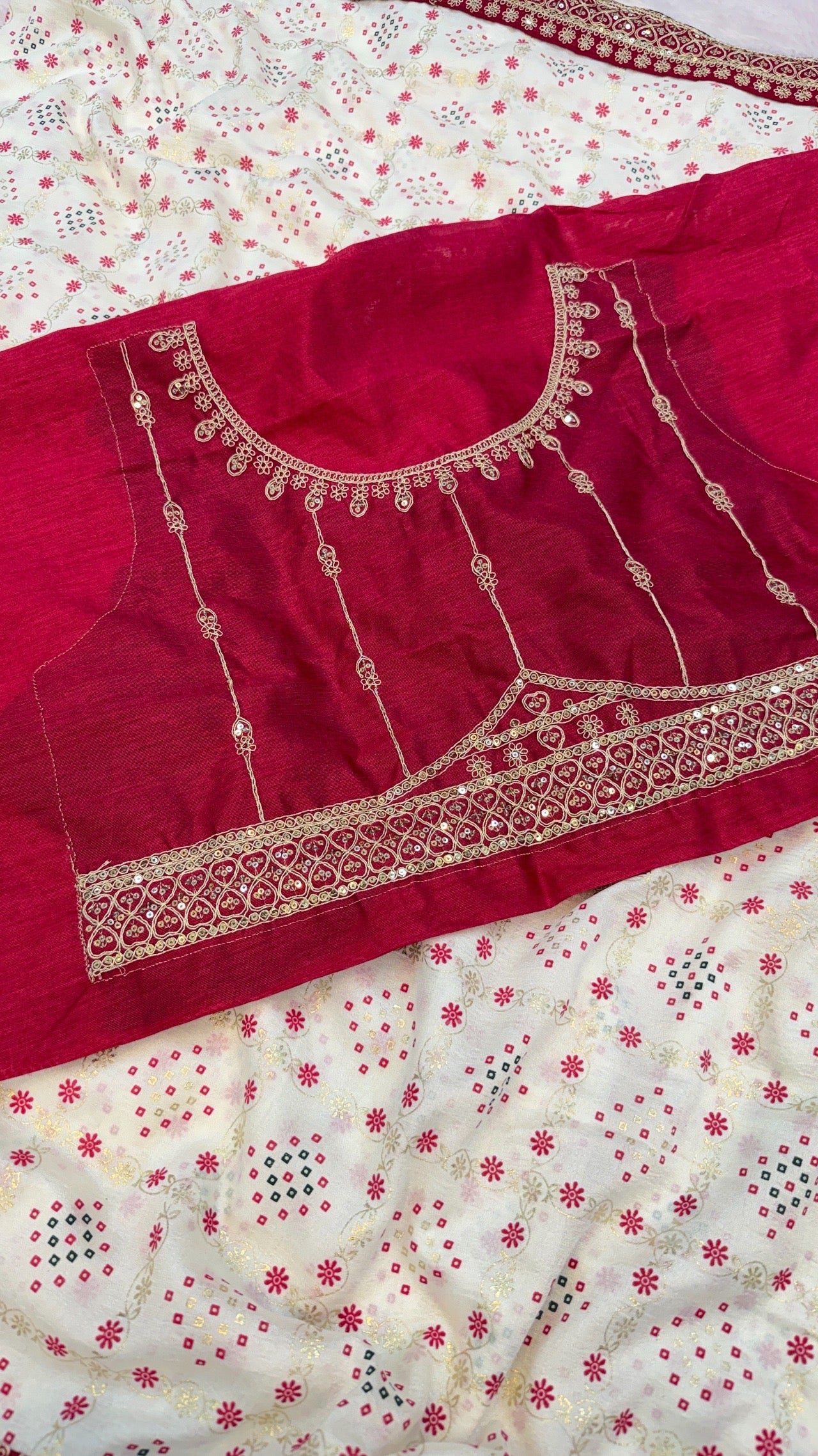 Wedding Special Rajwadi Bandhani Saree (Trending Color)