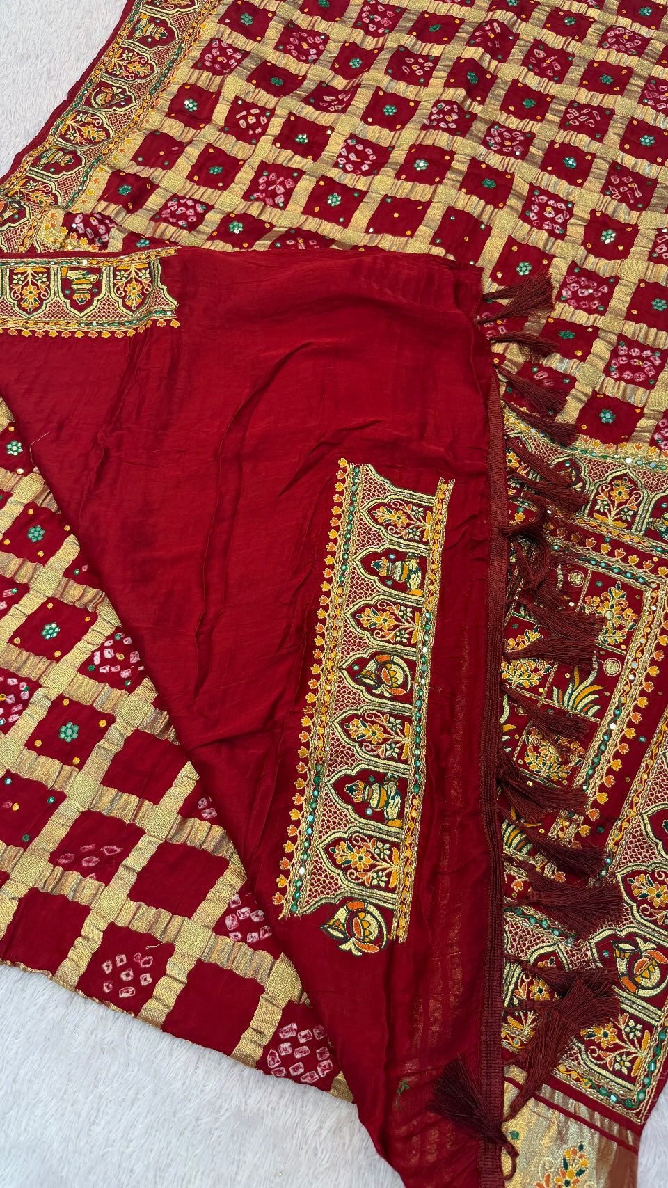 Traditional Gharchola Saree - 4044