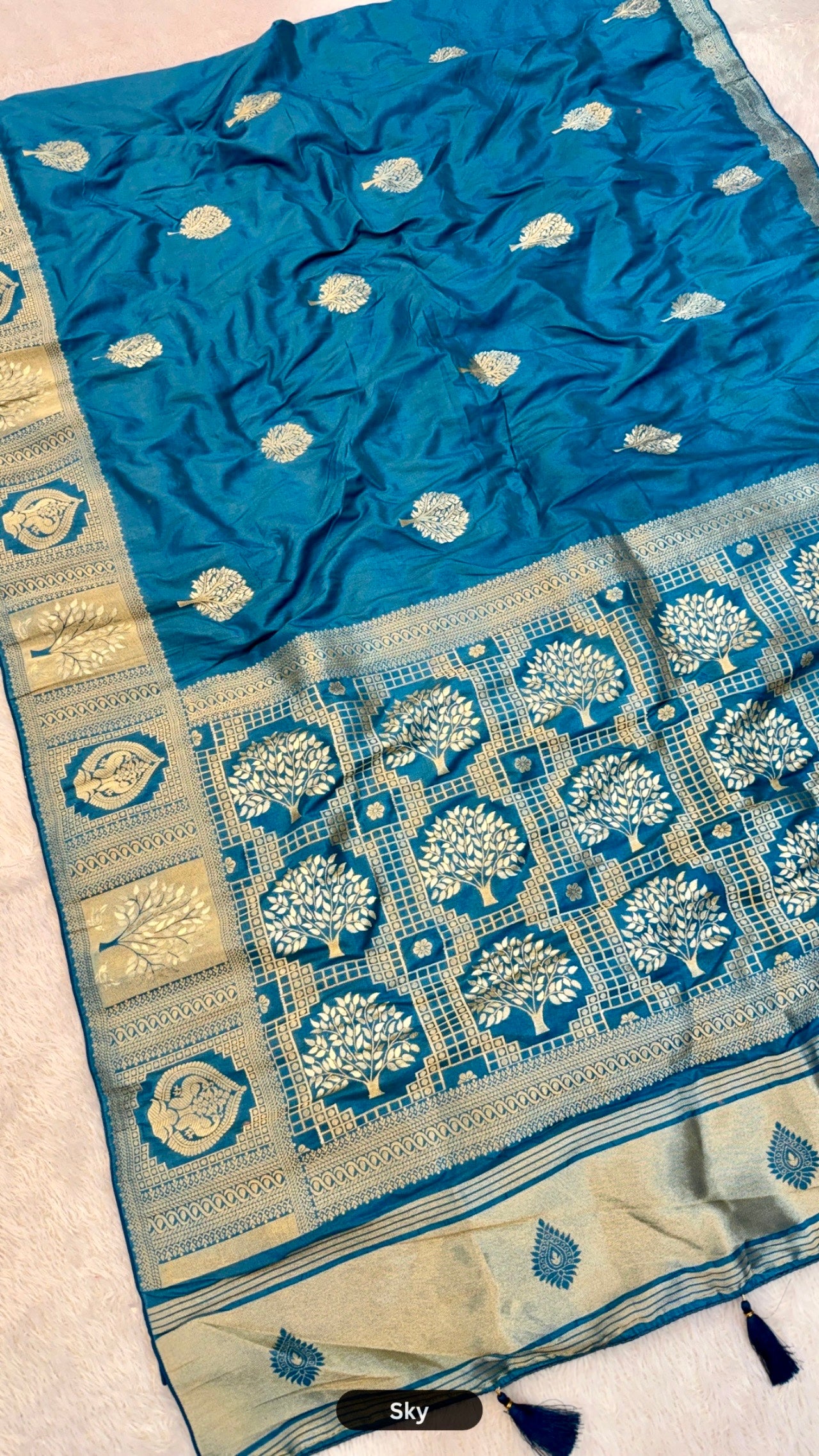 Kalpvriksh - Soft Banarasee Saree