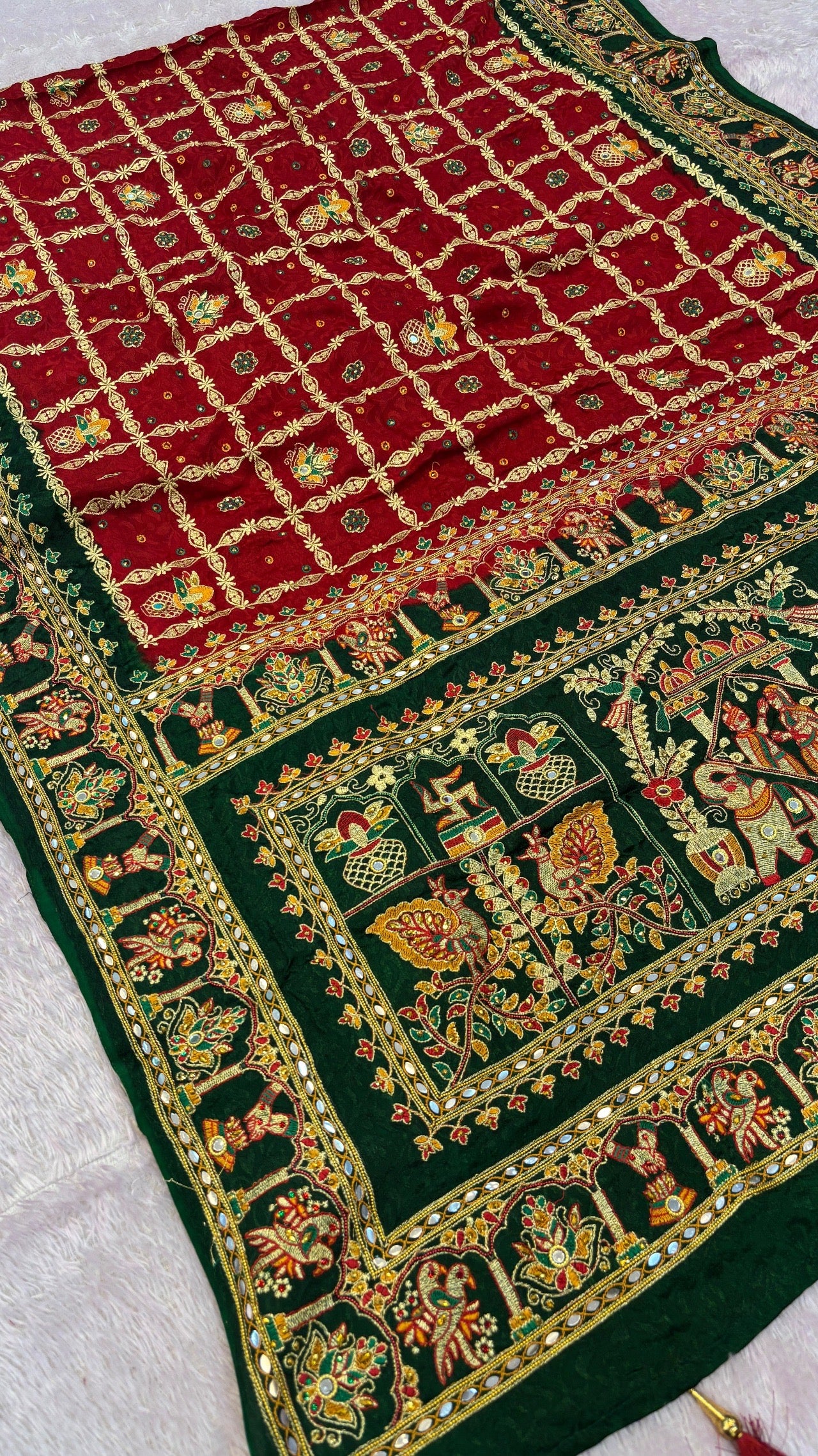 Kutchi Gharchola Saree (Hast Melap)