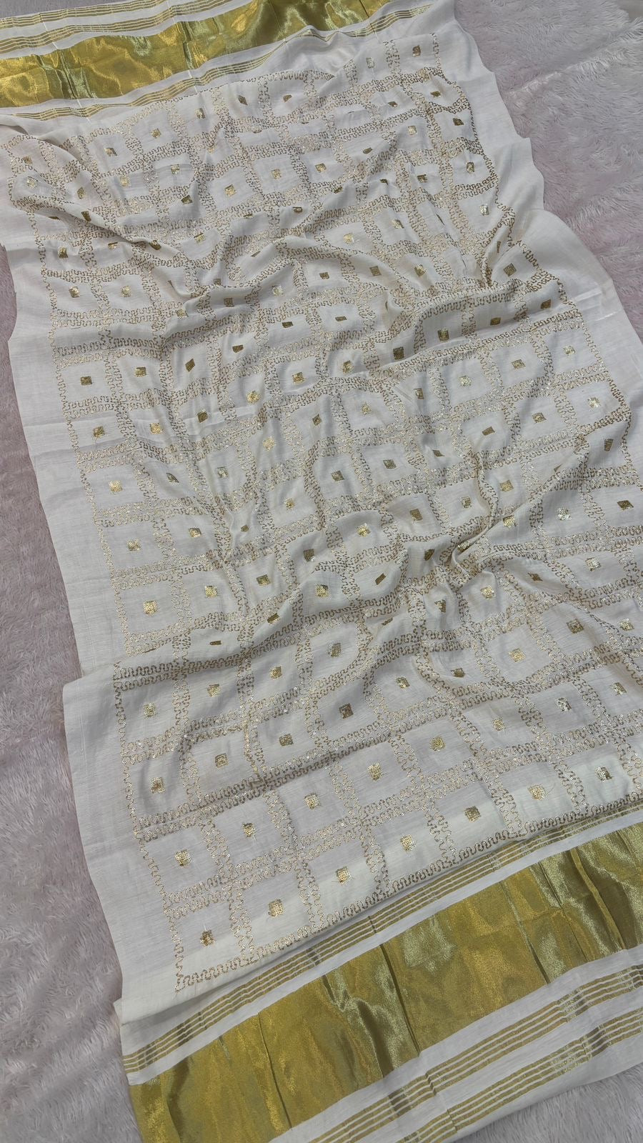 Sequence Work Duppta with Lagadi Patta (ONE DAY SALE)