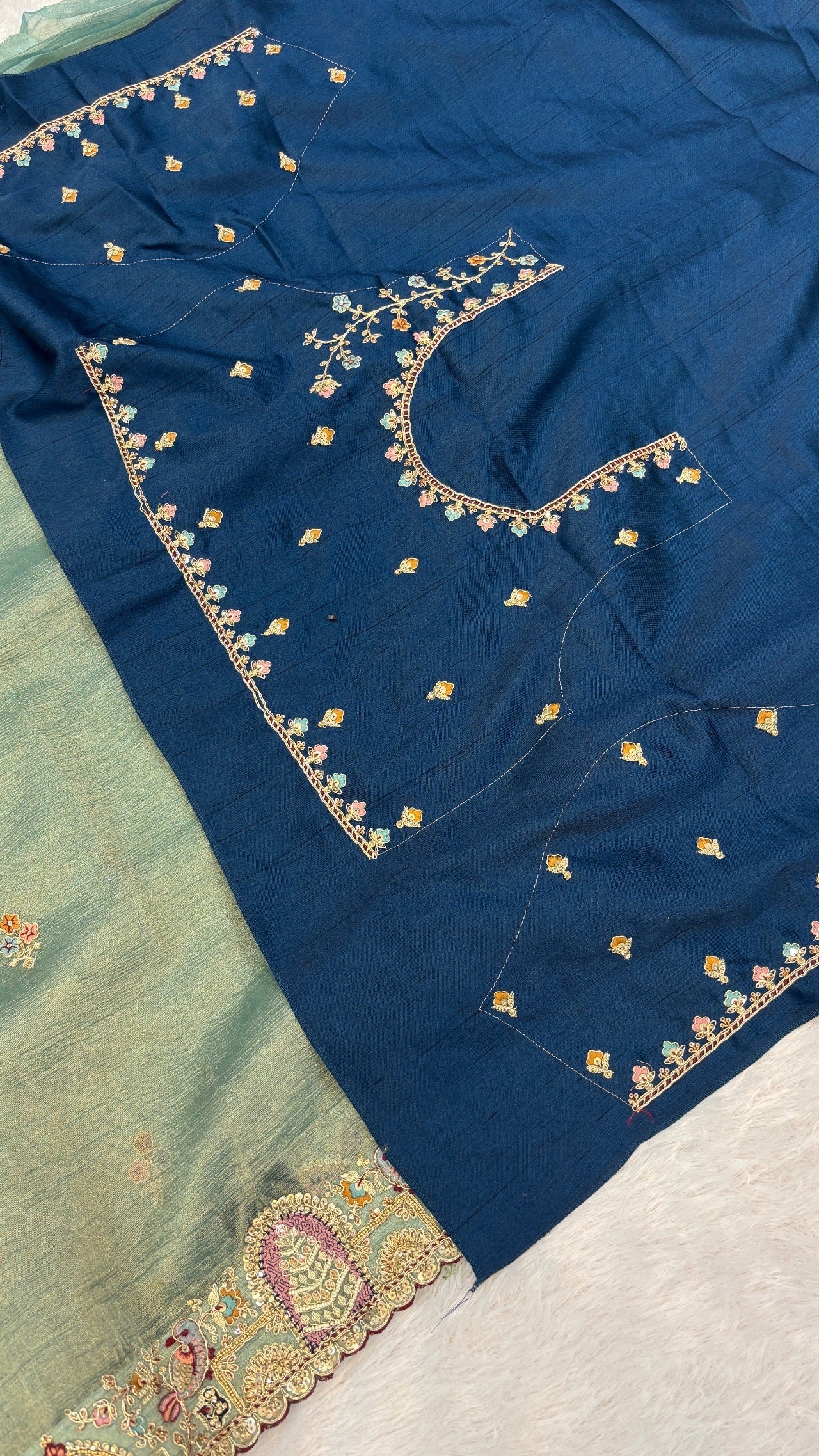 Shaan-E-Hindustan Limited Edition Saree! Vol.9