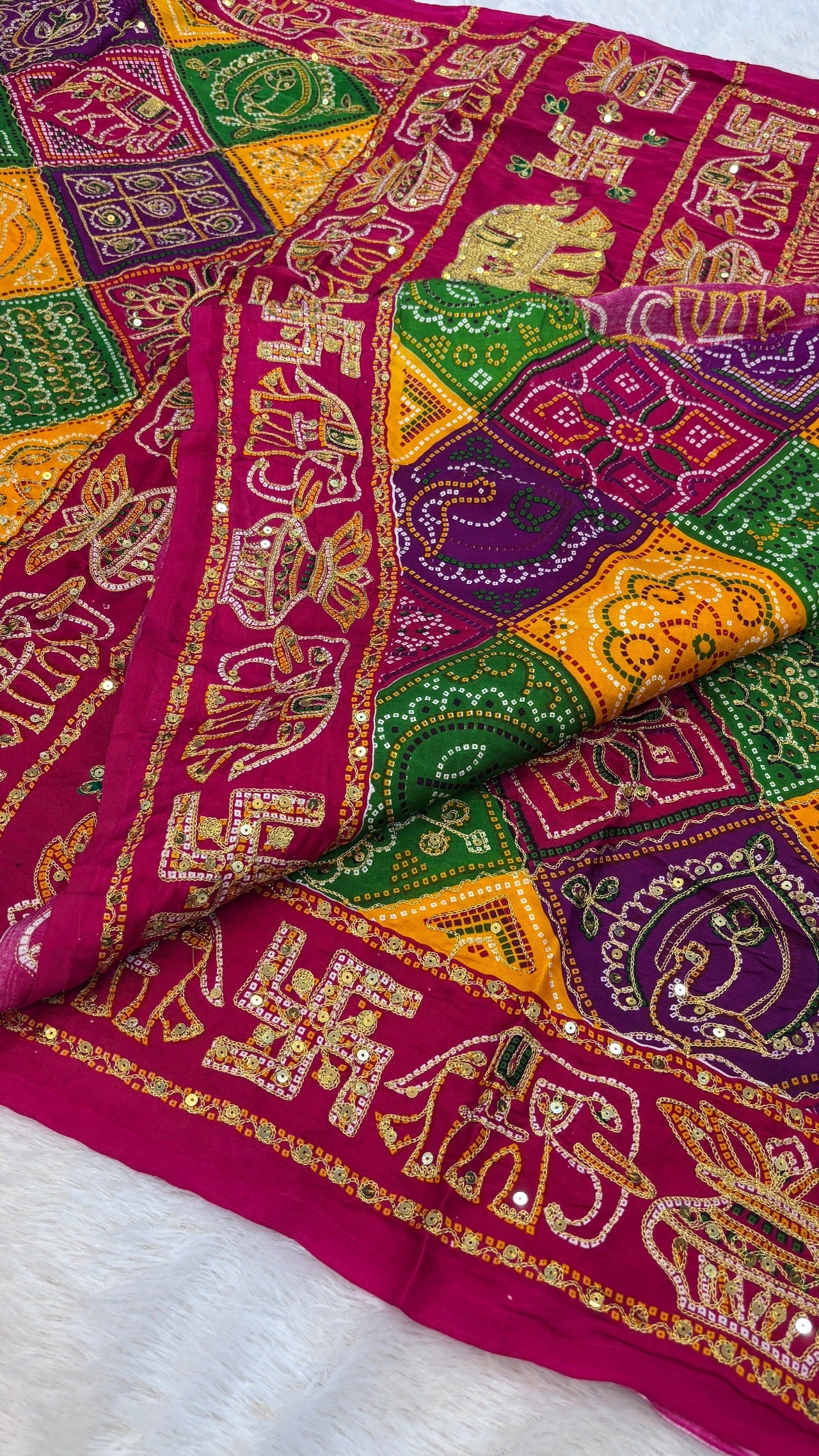 SvarṇaVastra :- Vintage Sequence Work Saree (Pink)