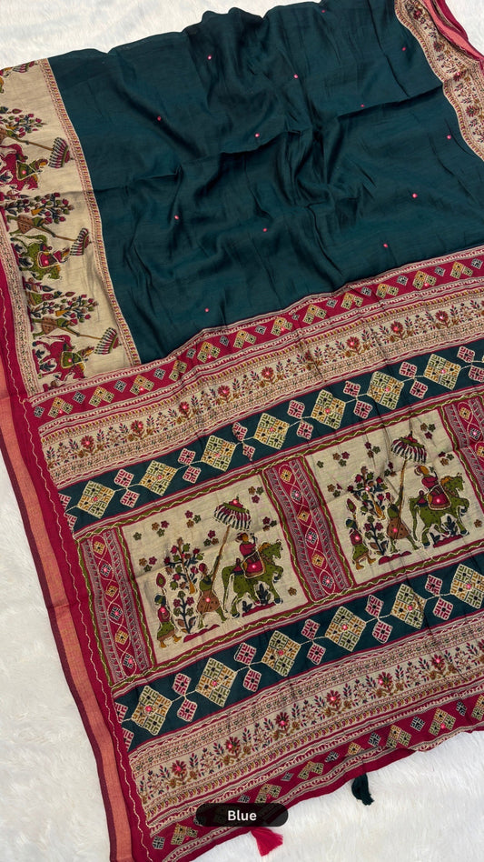 Trending Pure Mul Cotten Mirror Work Saree (Plain Rajawadi)