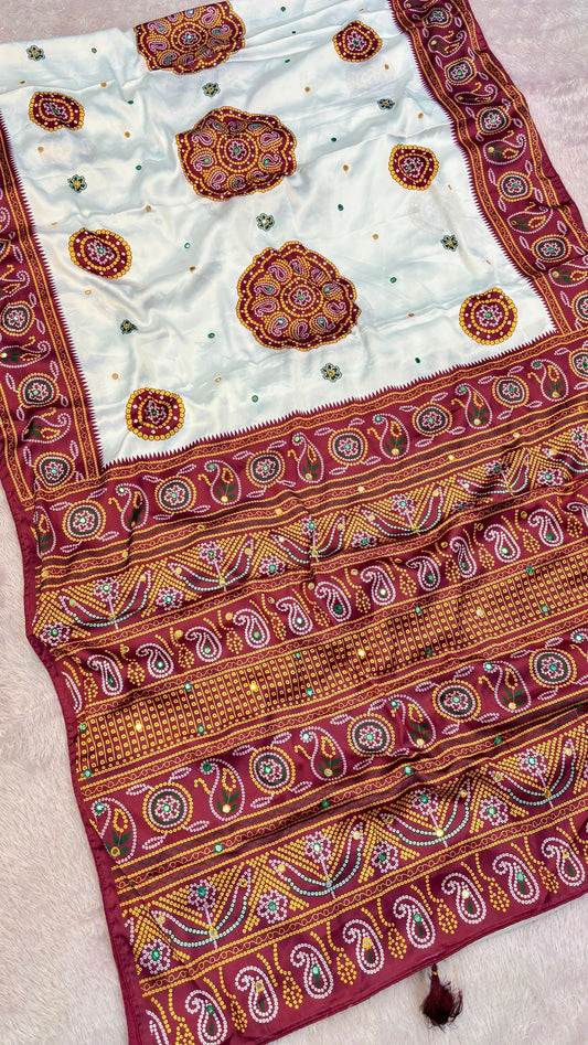 Kasumbo Bandhani Saree with Mirror Work