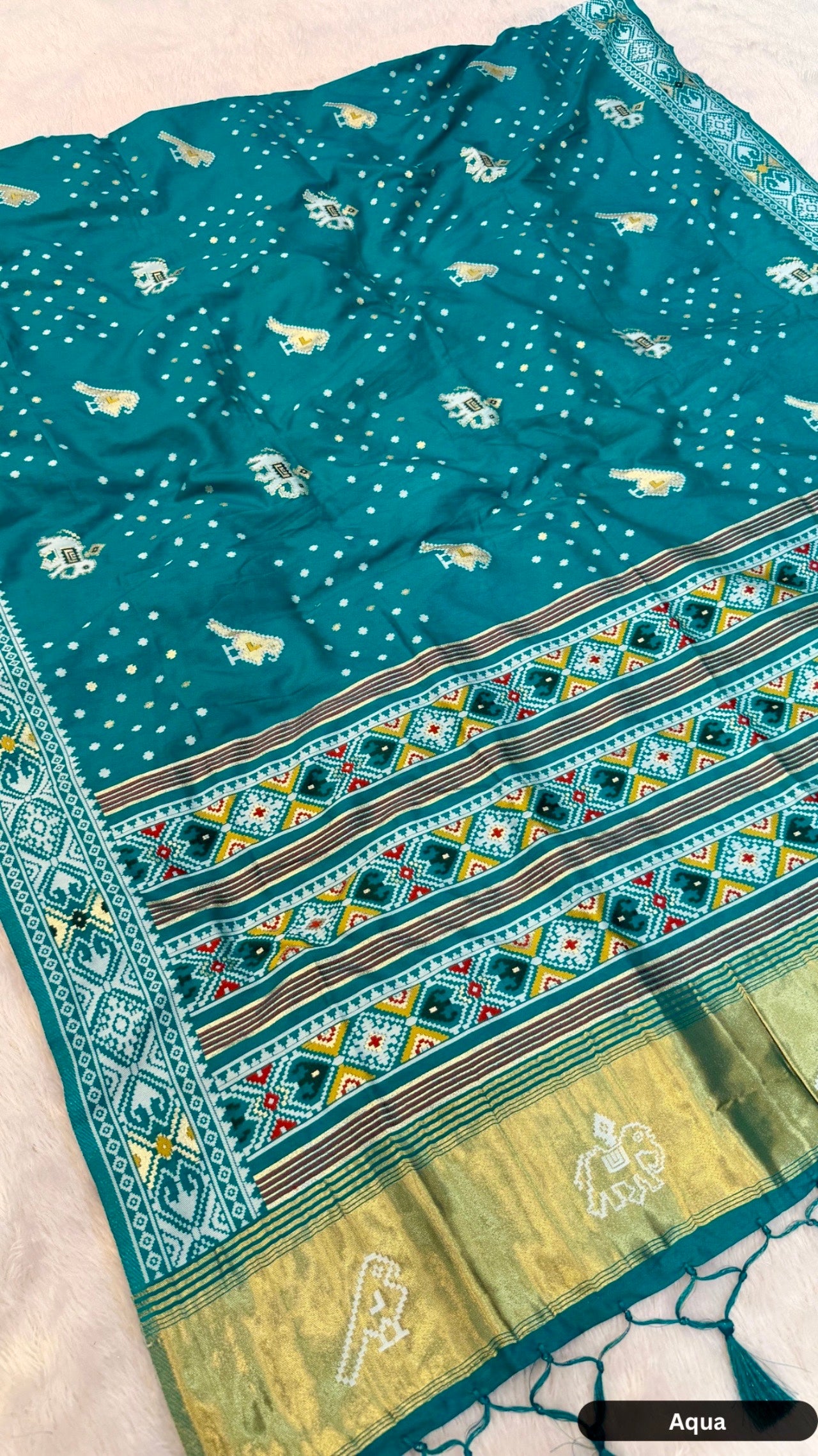 Weaving Patola Bandhej Saree (Lagadi Patta)