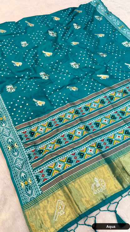 Weaving Patola Bandhej Saree (Lagadi Patta)