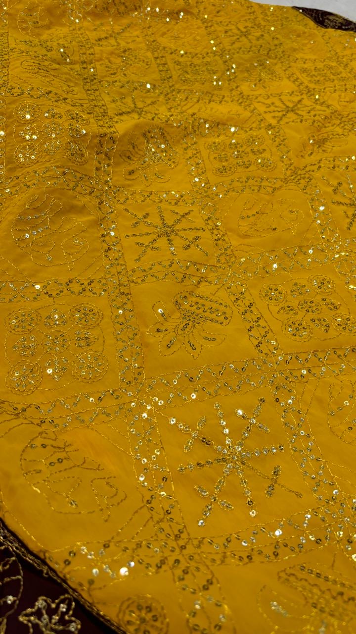 Vintage Duppta, One Side Pallu - Gold