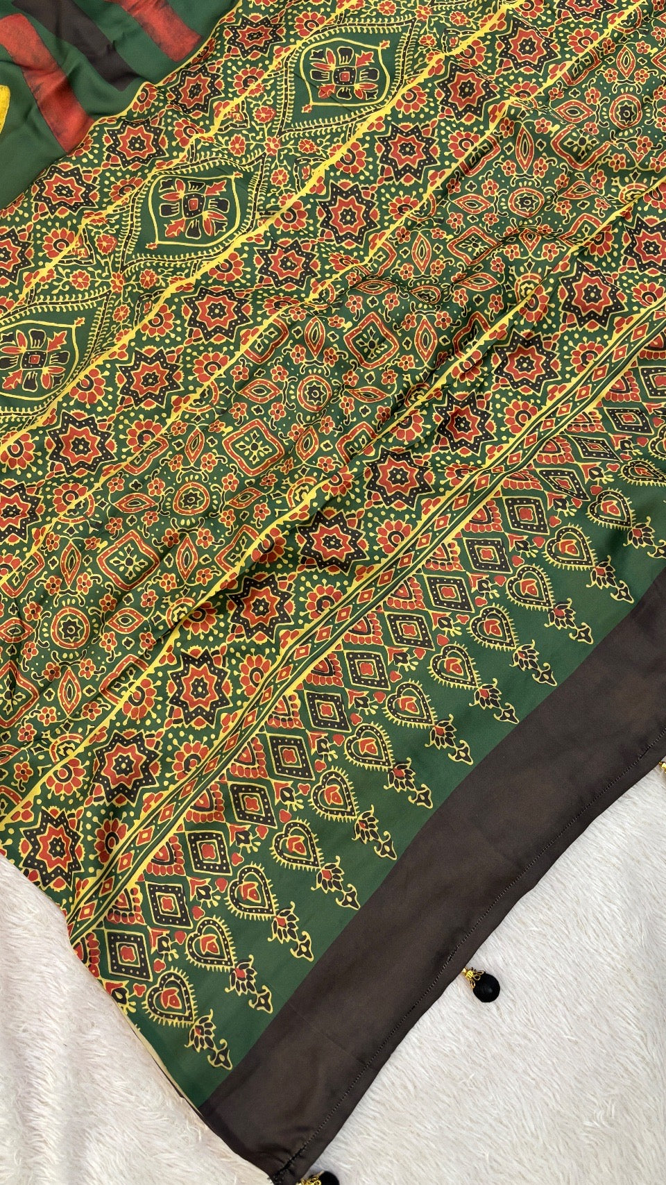 Ajrakh Kutchi Saree with Fancy Tussle (106)