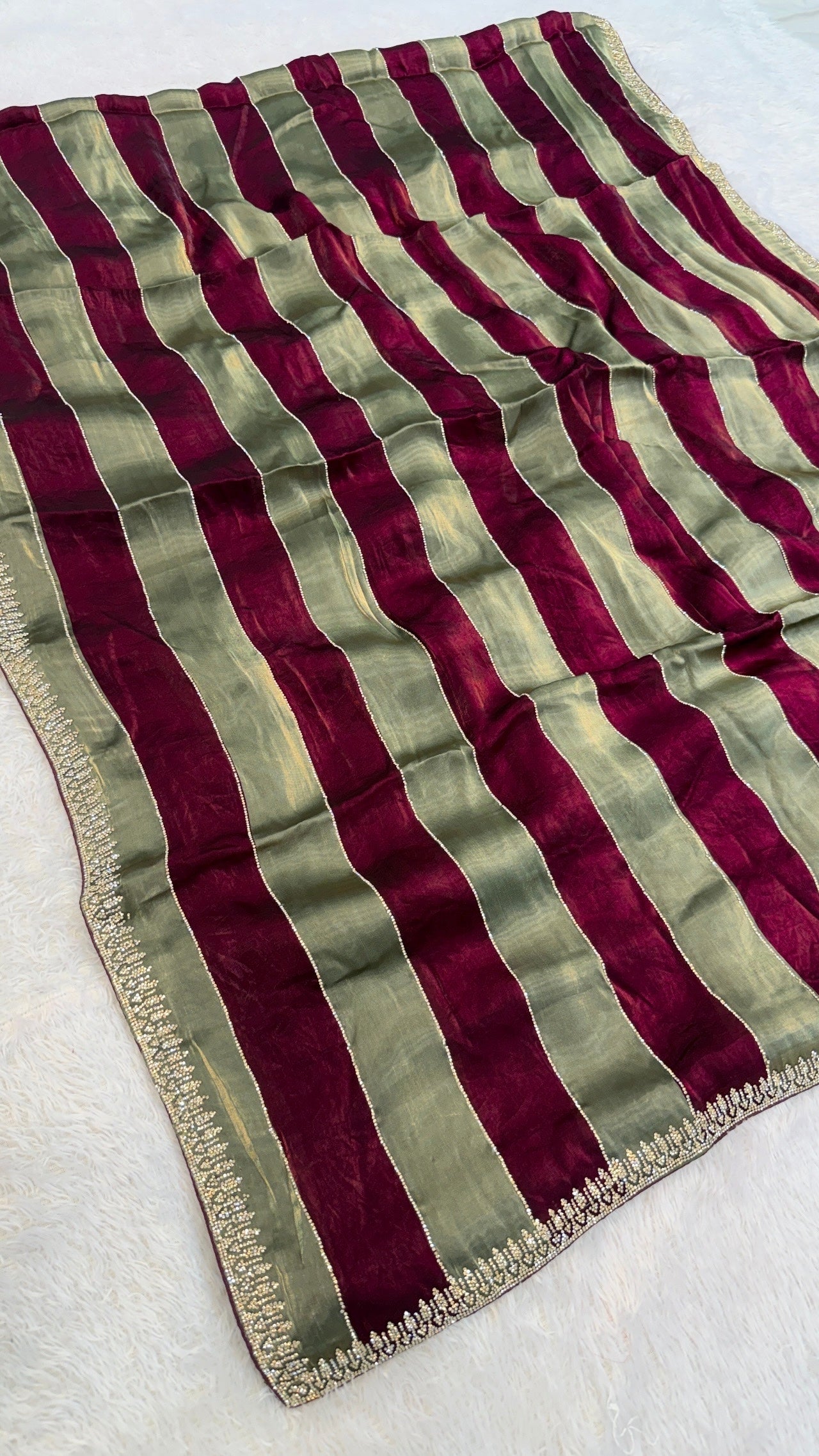 Luxurious Dual Shade Cocktail Saree (Royal Wine & Olive)