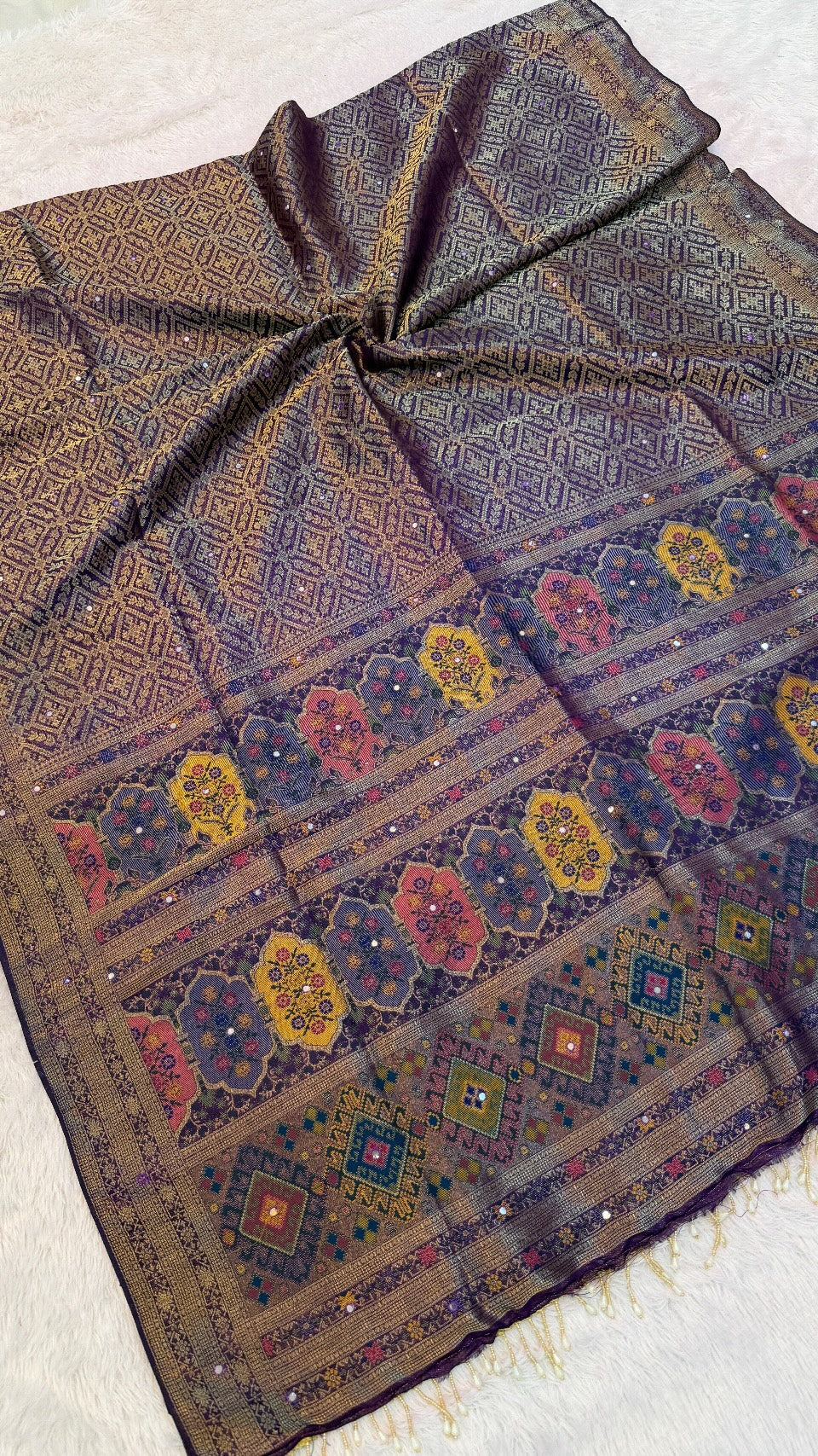 Timeless Kanjivaram Silk Saree (Mirror Work)