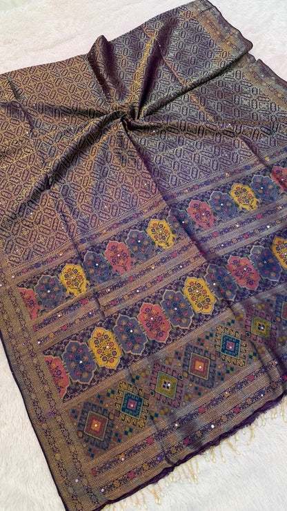 Timeless Kanjivaram Silk Saree (Mirror Work)