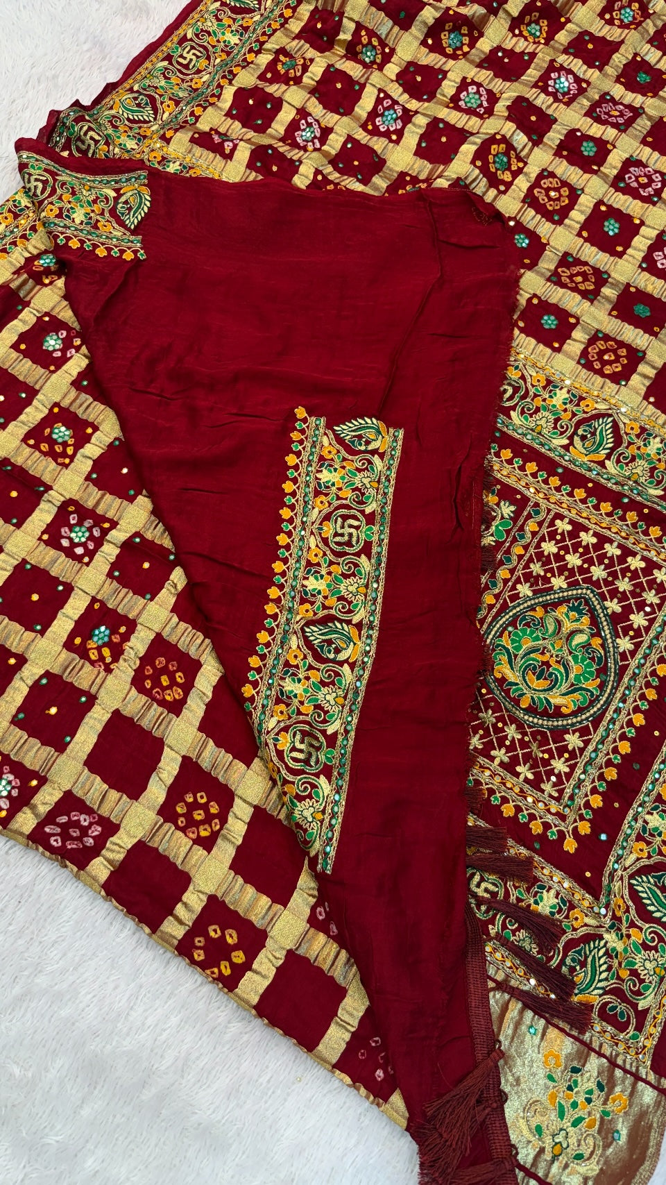 Traditional Gharchola Saree - 4040
