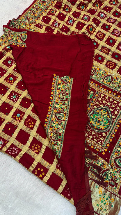 Traditional Gharchola Saree - 4040