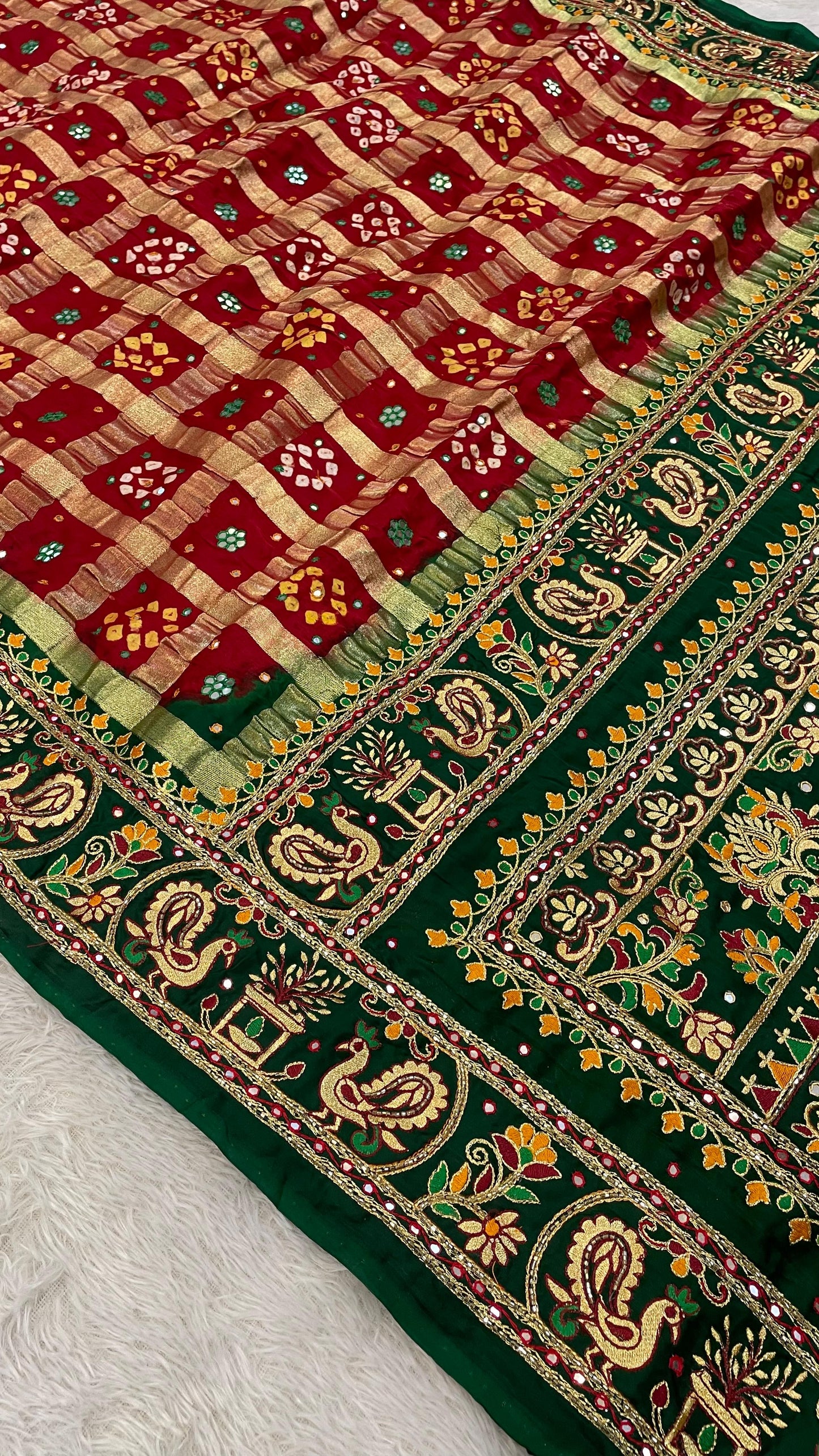 Traditional Gharchola Saree (Morani)