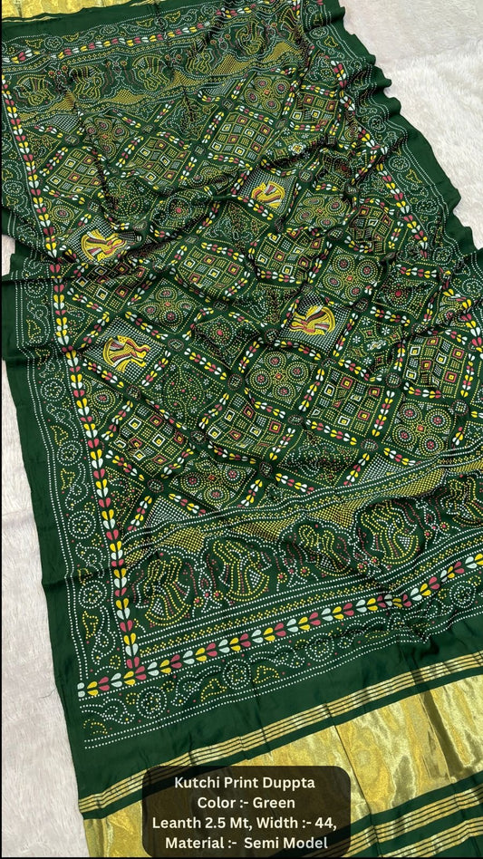 Kutchi Duppta with Lagdi Patta - Green