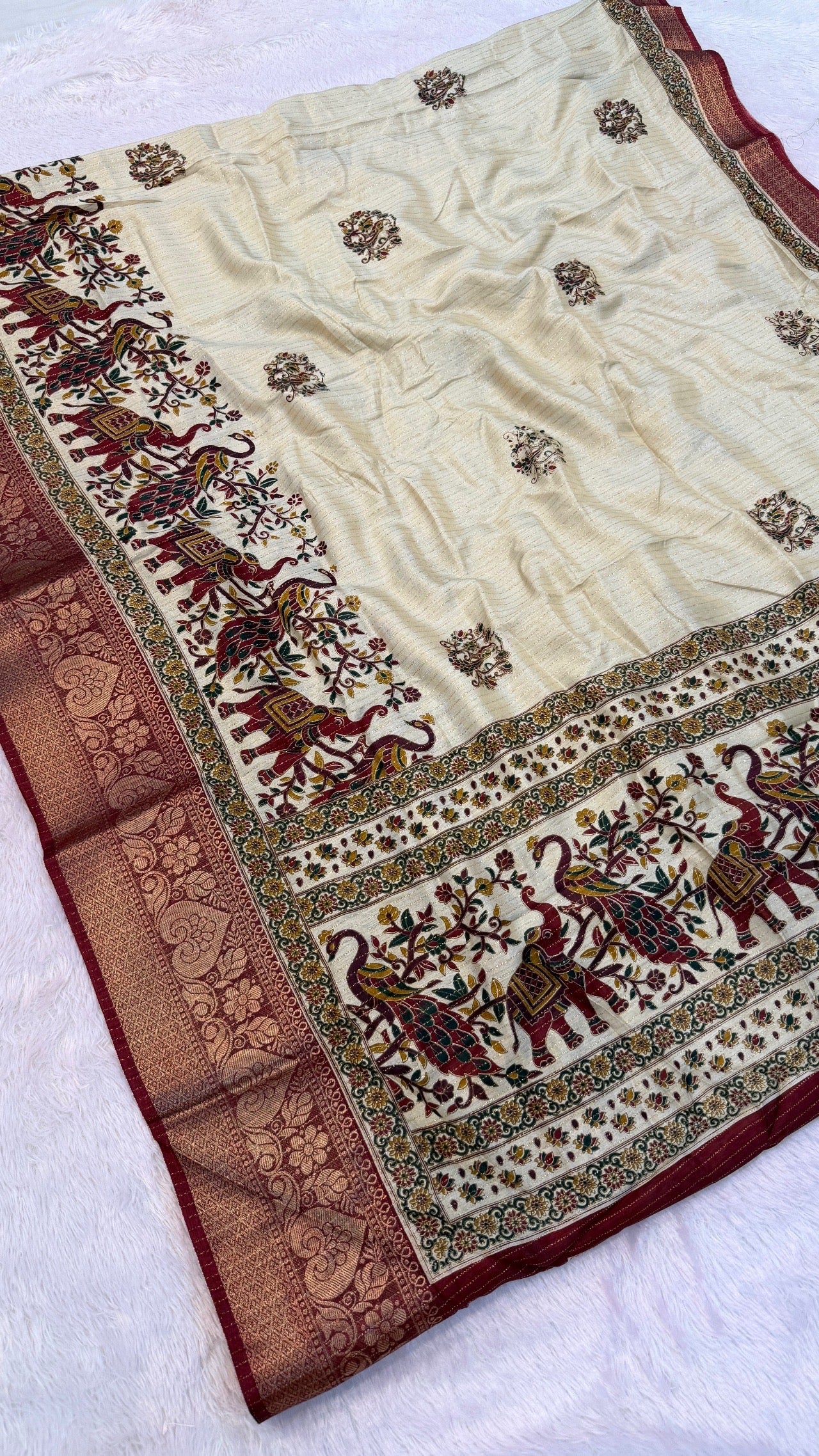 Rajawadi Look Saree AFb