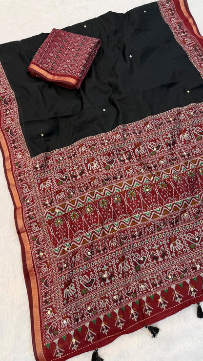 Trending Mul Cotten Mirror Work Saree SD