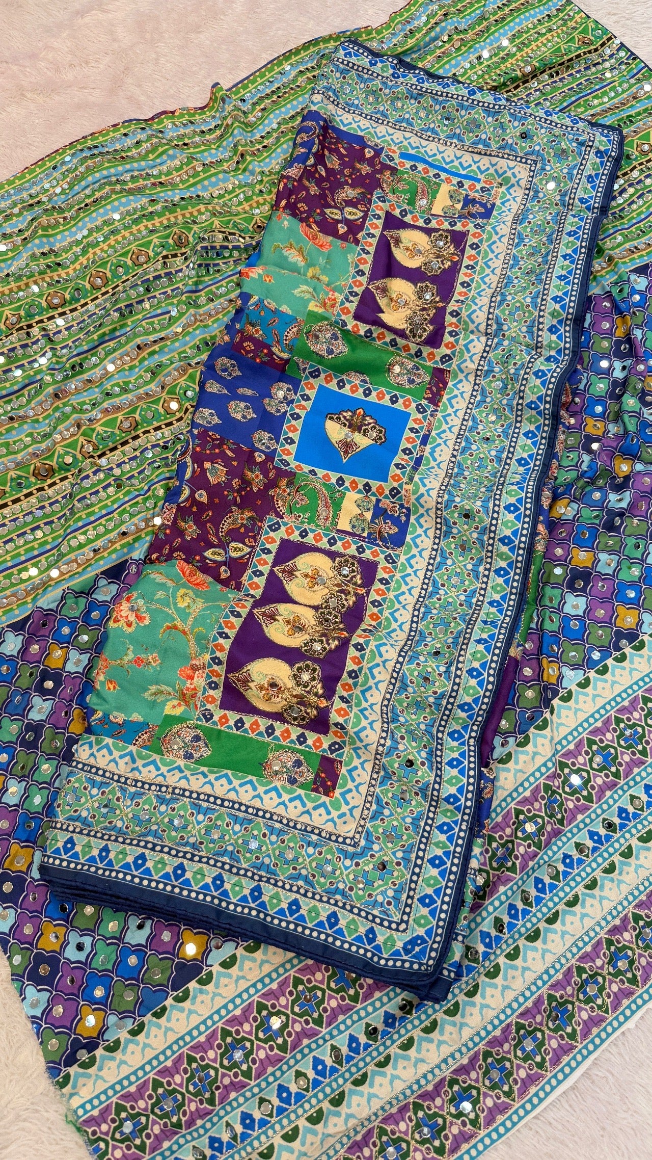 Sheesh Mahal Traditional Saree (1000+ Mirror)