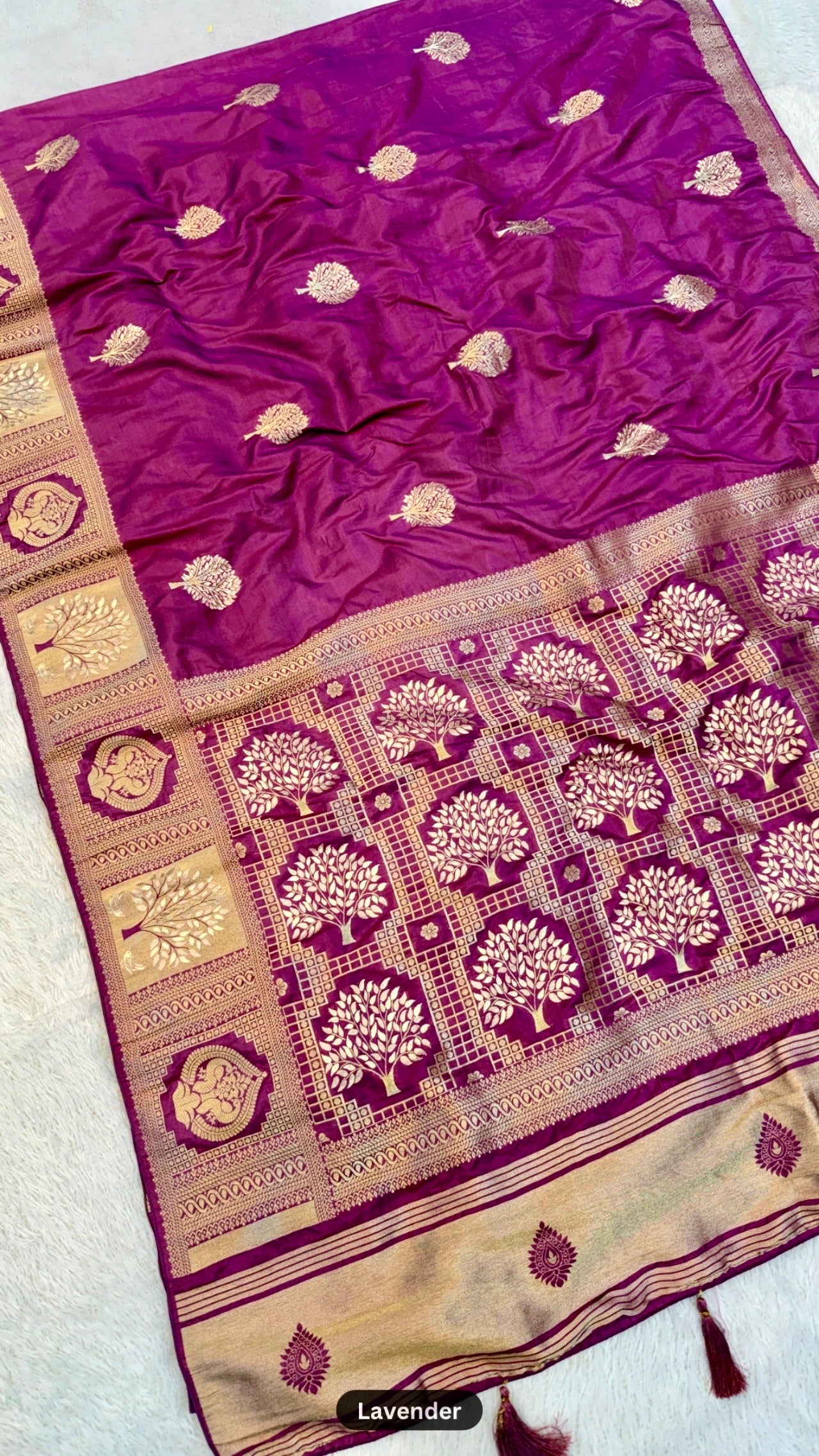 Kalpvriksh - Soft Banarasee Saree