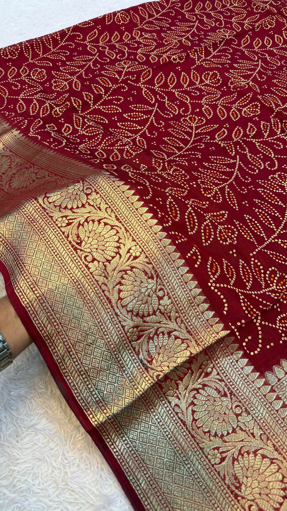 Banarasi Ambadal Bandhani Saree : VJ