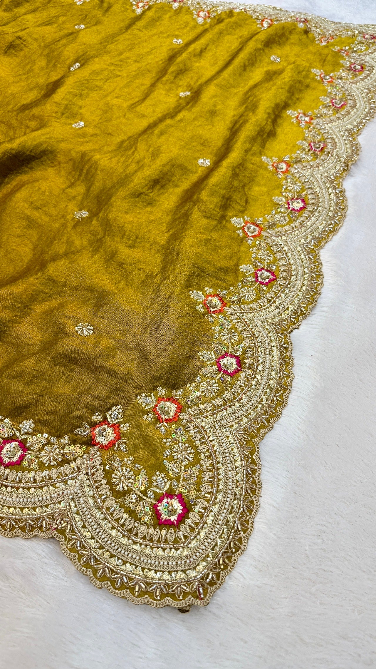 Shaan-E-Hindustan Limited Edition Saree! Svarna Vol.2