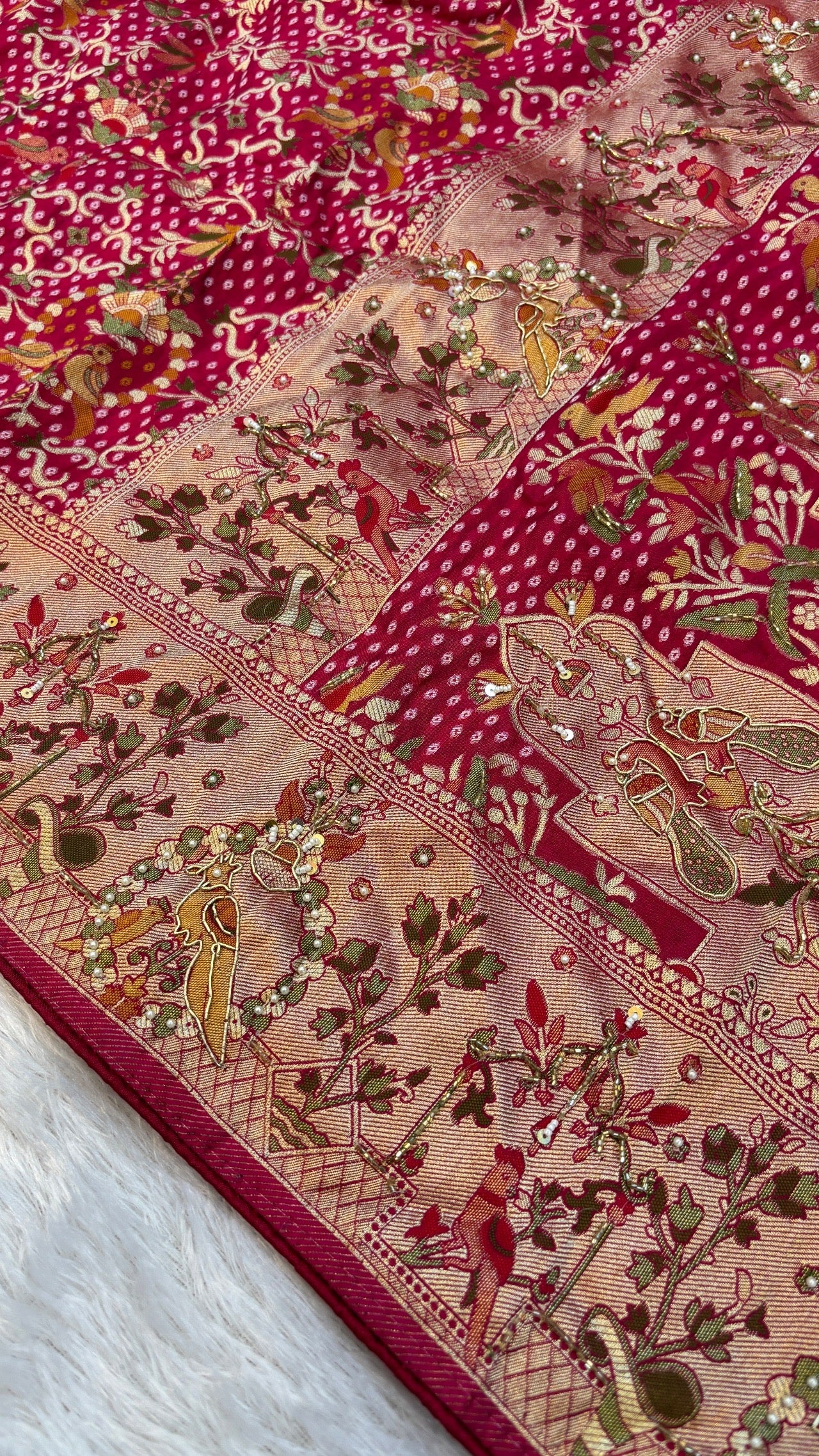 Minakari Handwork Saree, Georgette Bandhani (Jungalo)