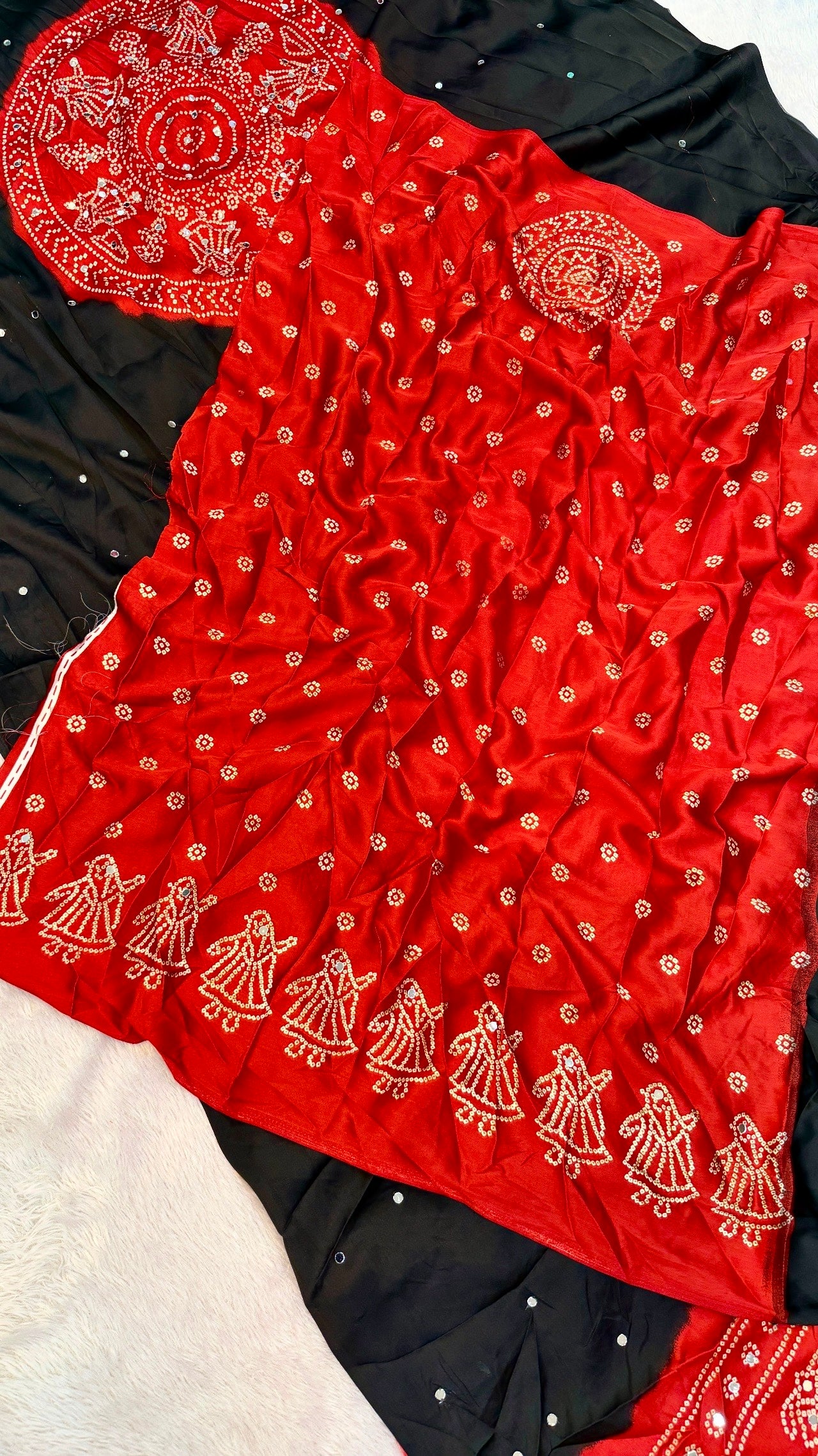 Kasumbo Ajrakh 500+ Real Mirror Saree (Black)