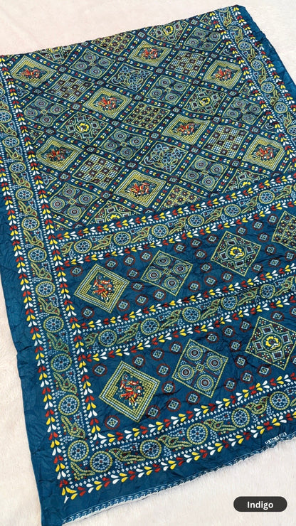 Kutchi Bandhanj Crush Saree