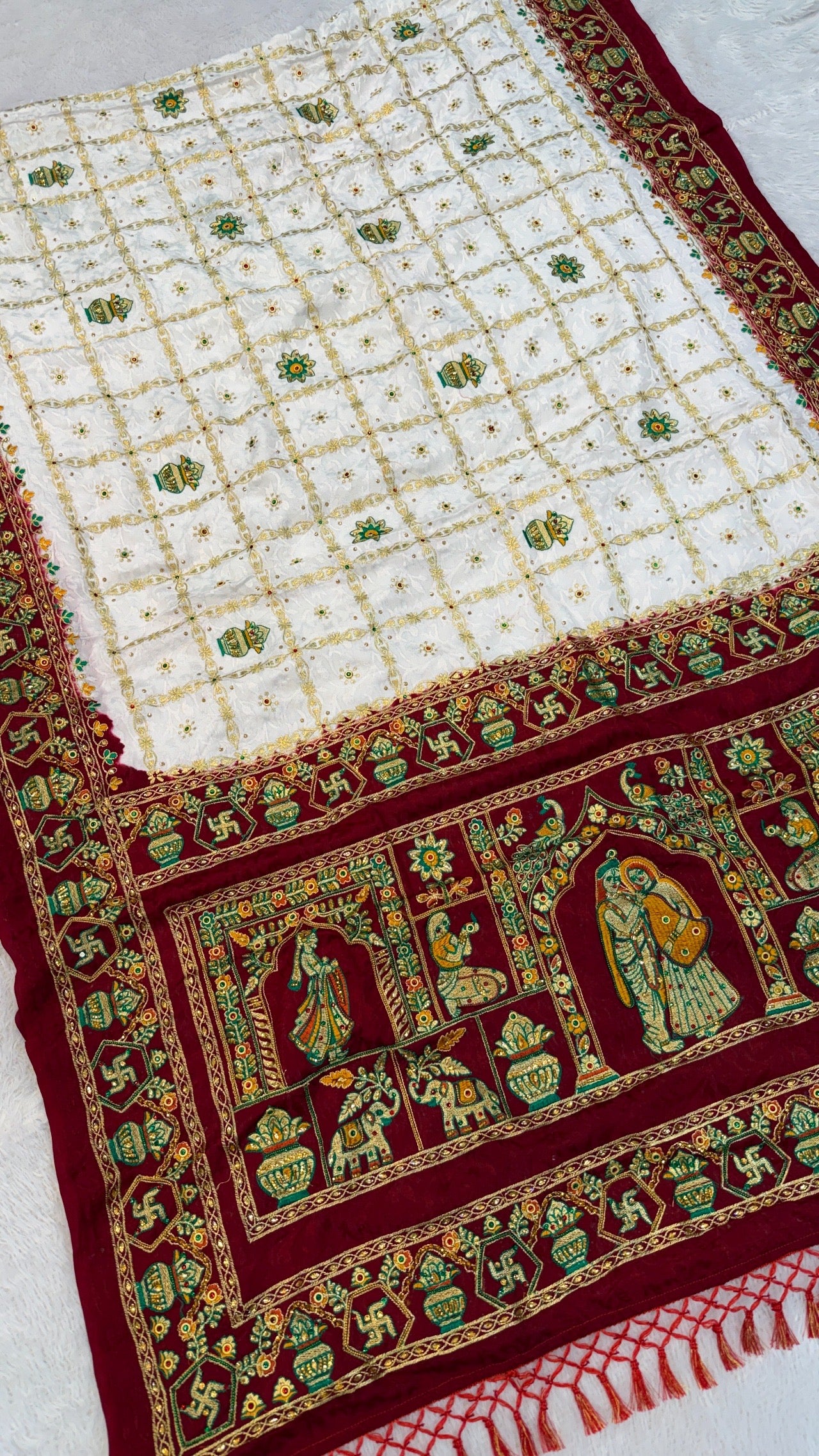 Kutchi Gharchola Saree (White x Maroon)