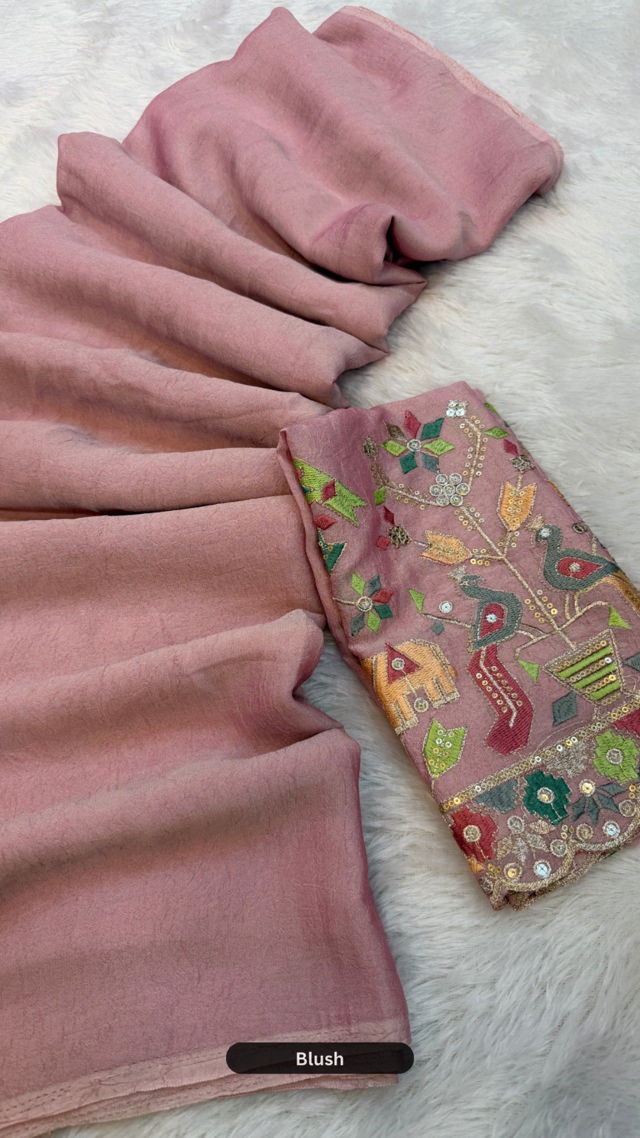 Solid Plain Saree + Kutchi motif Work Blouse