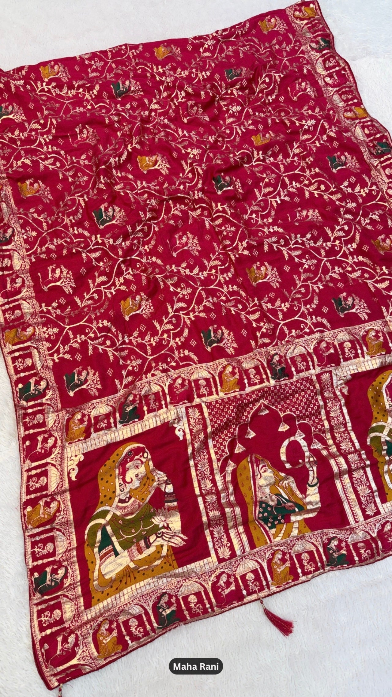 Maharani Mehfil : A Palace Woven into Six Yards.