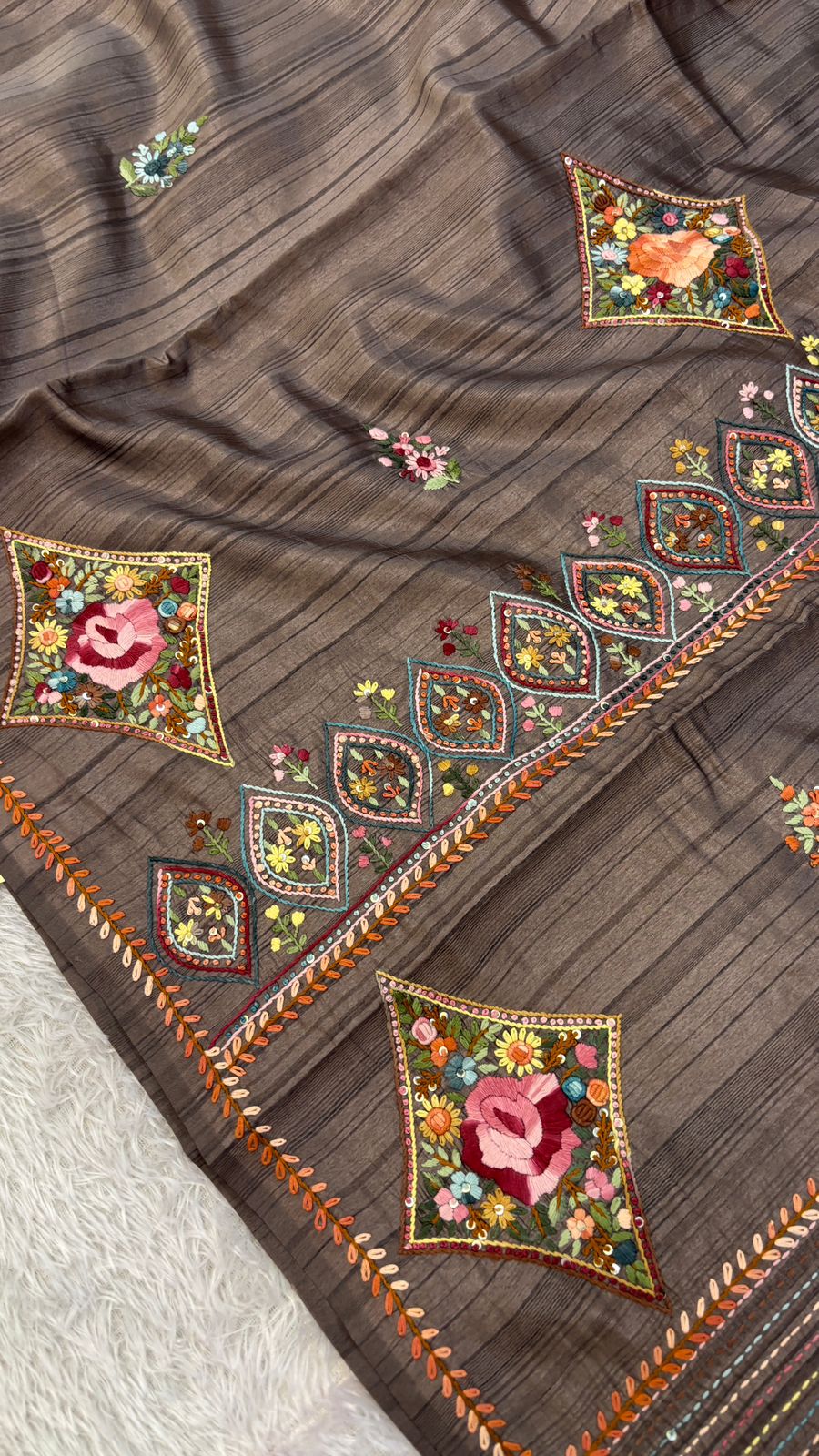 Hand Boutique French Knot Unn Work Saree (Vol.14)