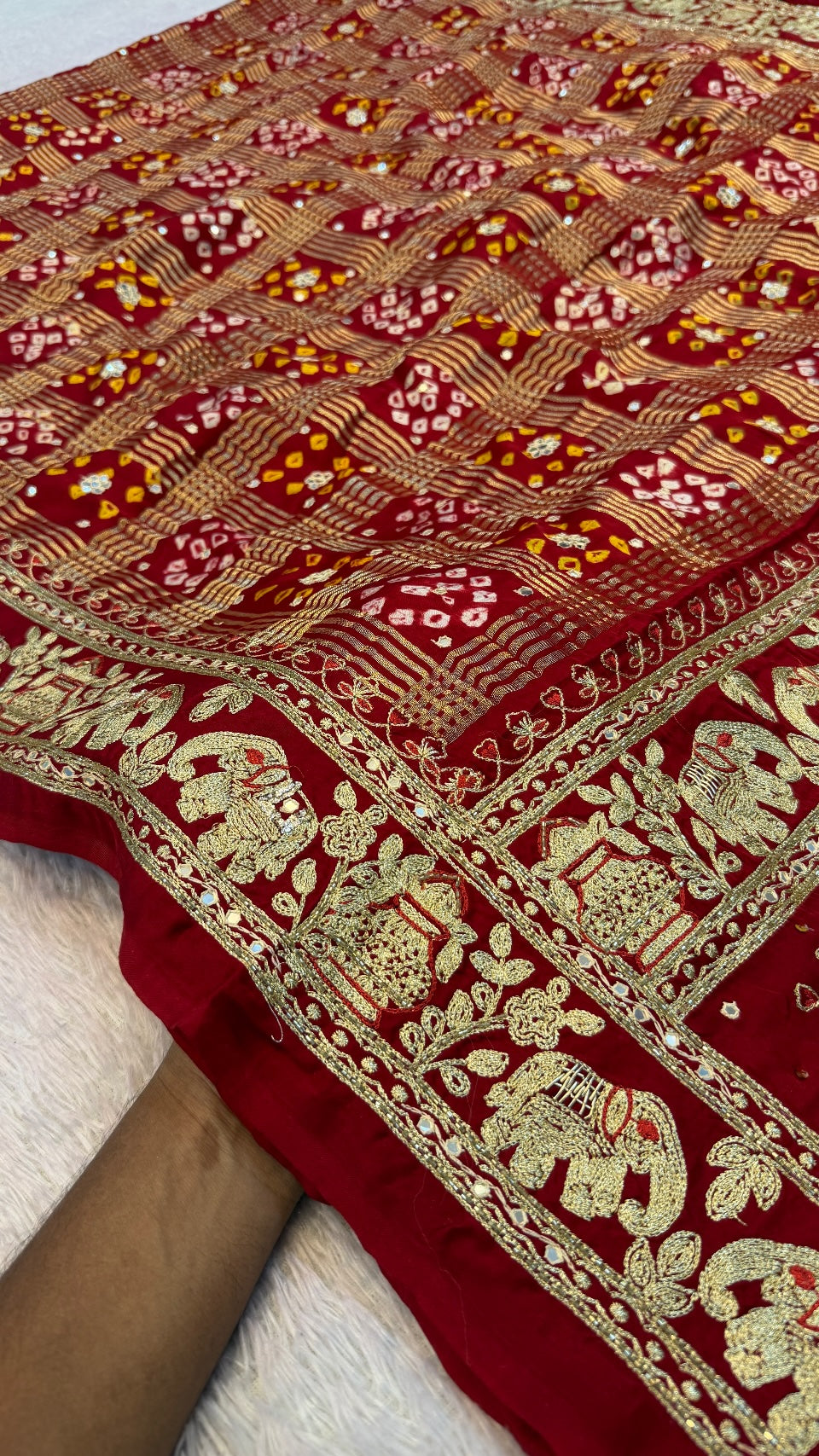 Traditional Gharchola Saree - 4027