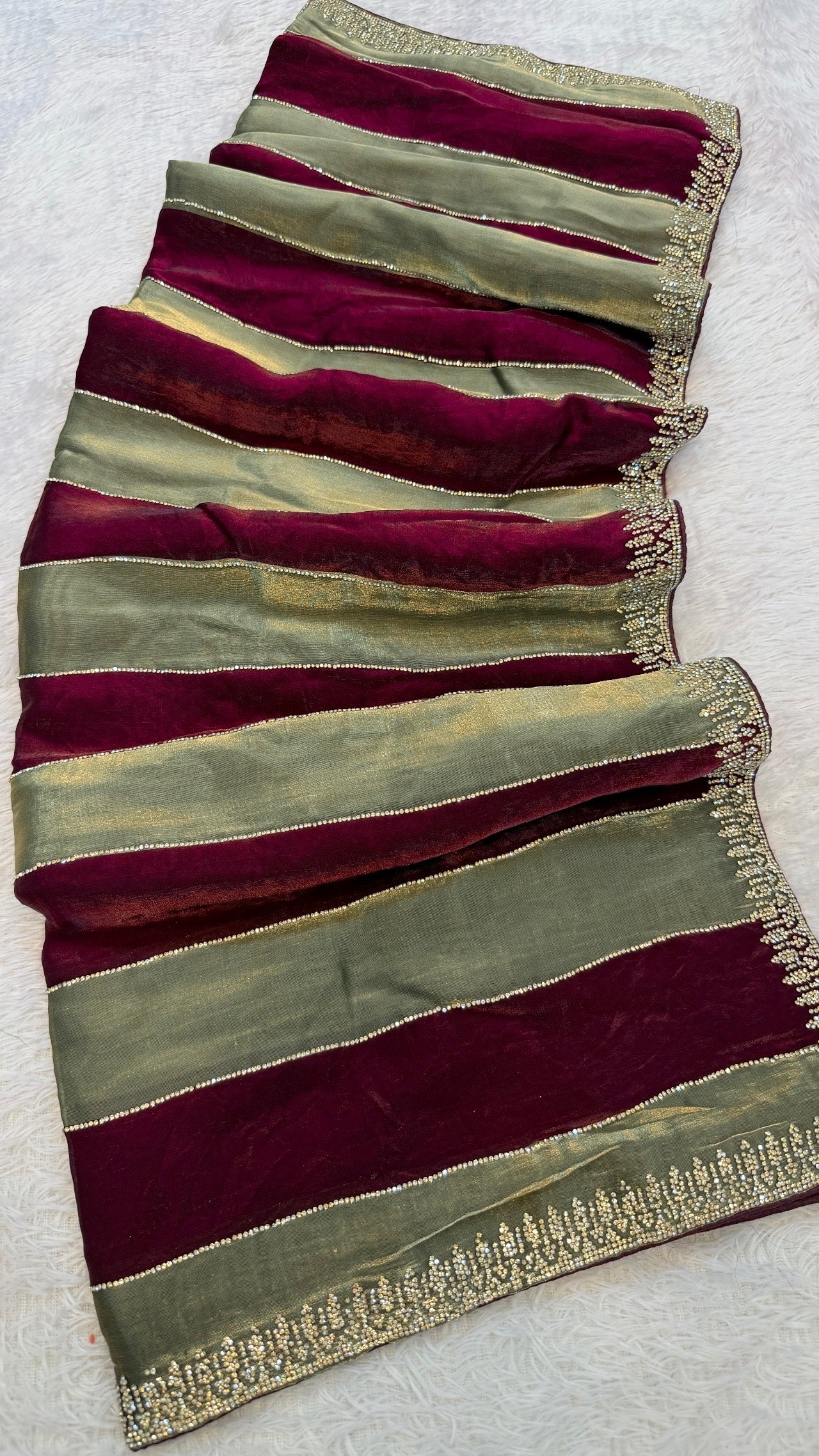 Luxurious Dual Shade Cocktail Saree (Royal Wine & Olive)
