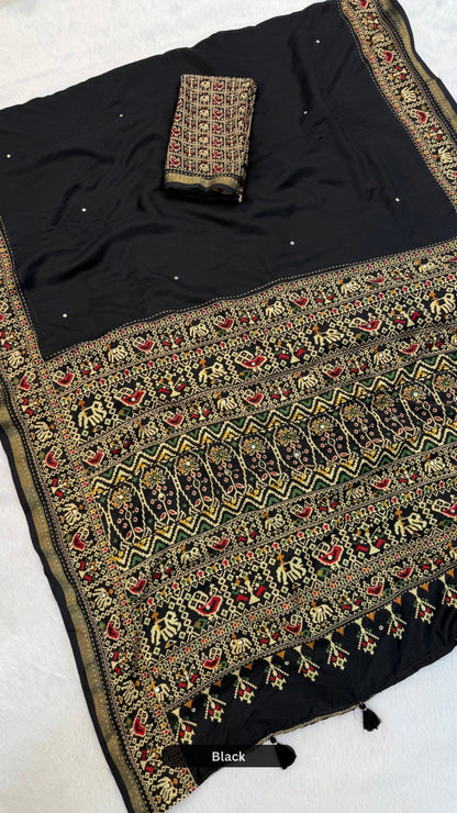 Trending Mul Cotten Mirror Work Saree SD2