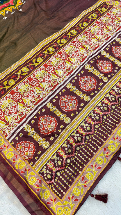 Exquisite Mandala Art Work Sarees (Olive)