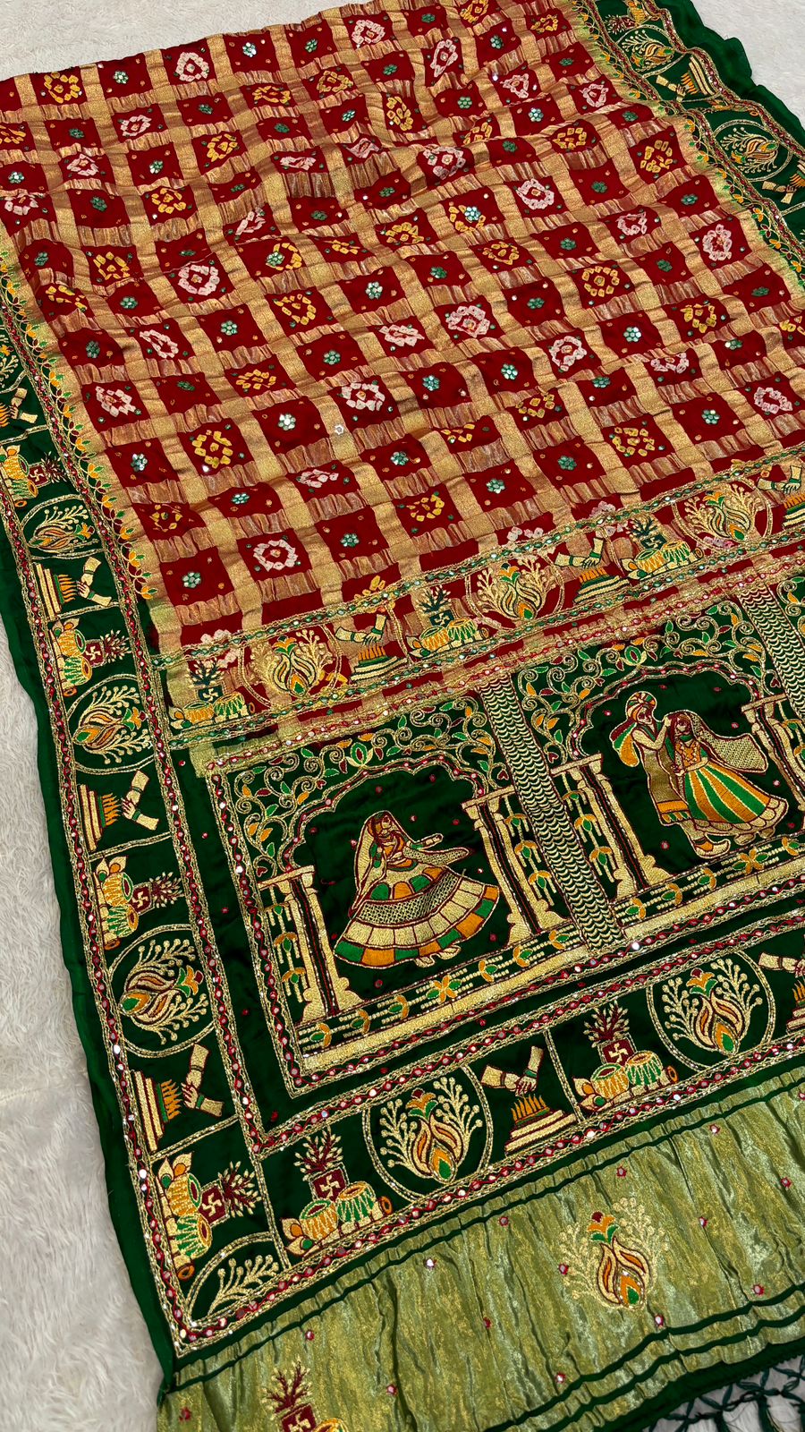 Traditional Gharchola Saree (Dulha Dulhan)