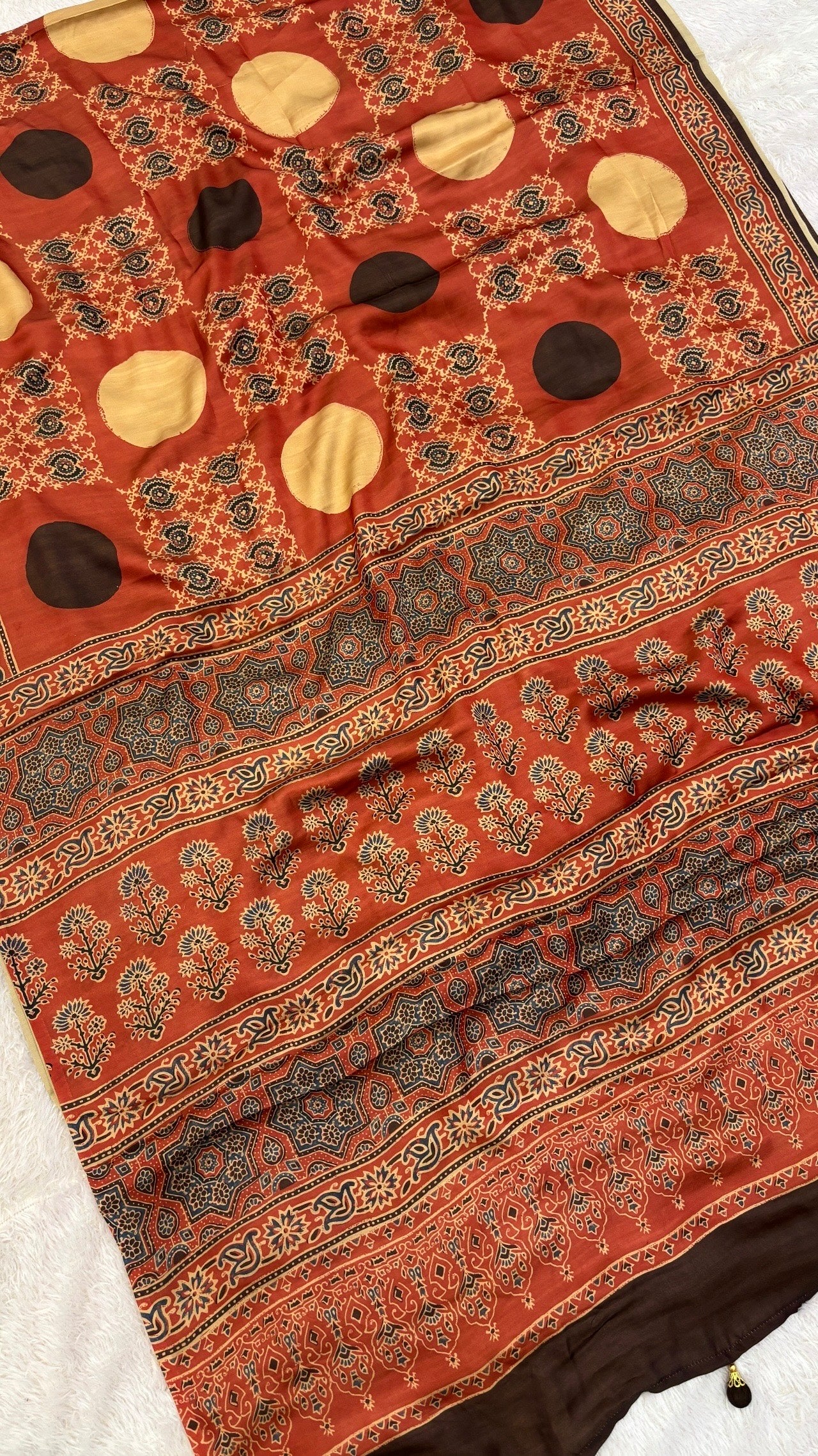 Ajrakh Kutchi Saree with Fancy Tussle (102)