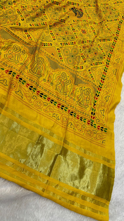 Kutchi Duppta with Lagdi Patta - Haldi