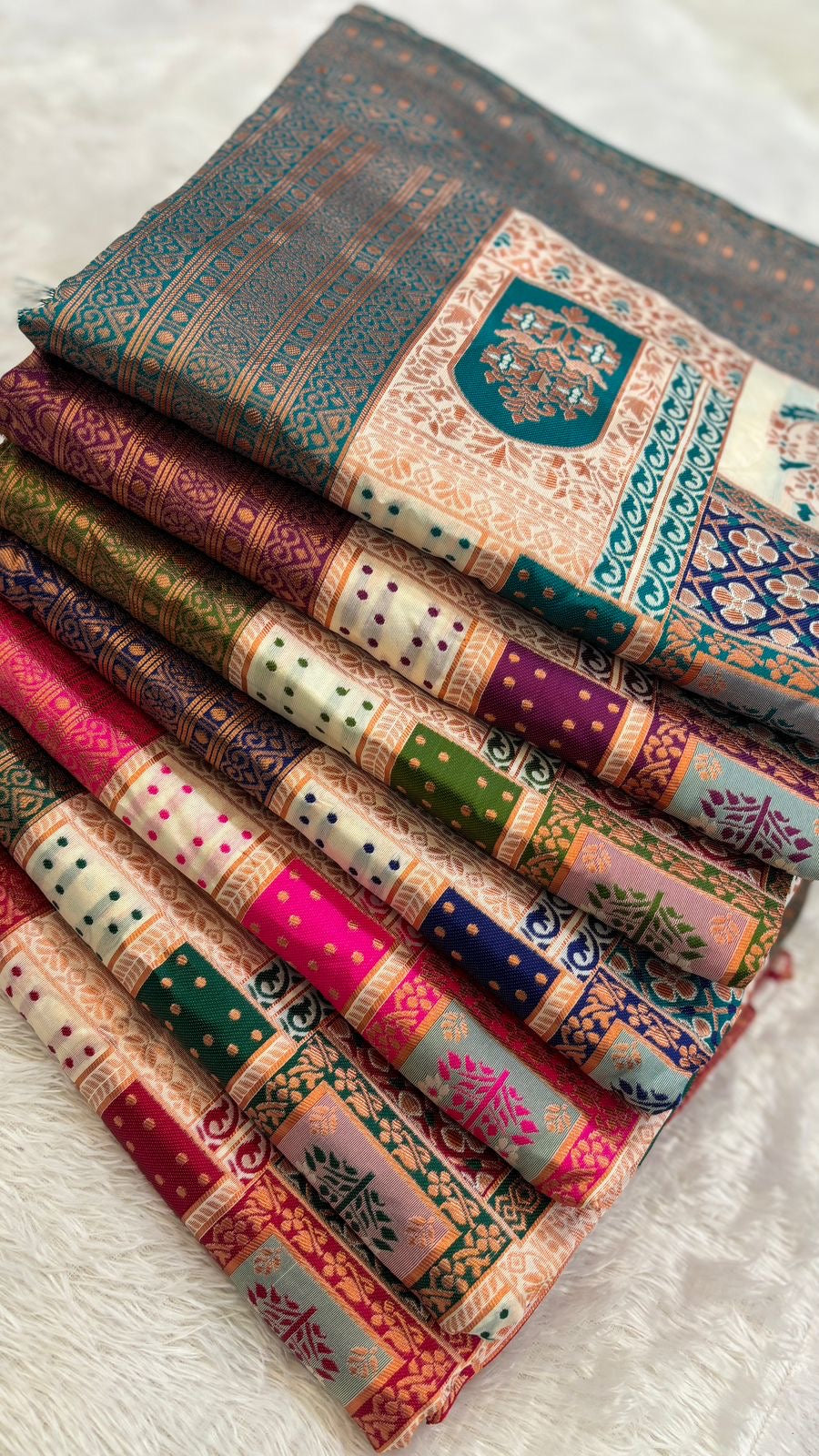 Backround Rajwadi Soft Silk Rajwadi Saree – Lazree Sarees