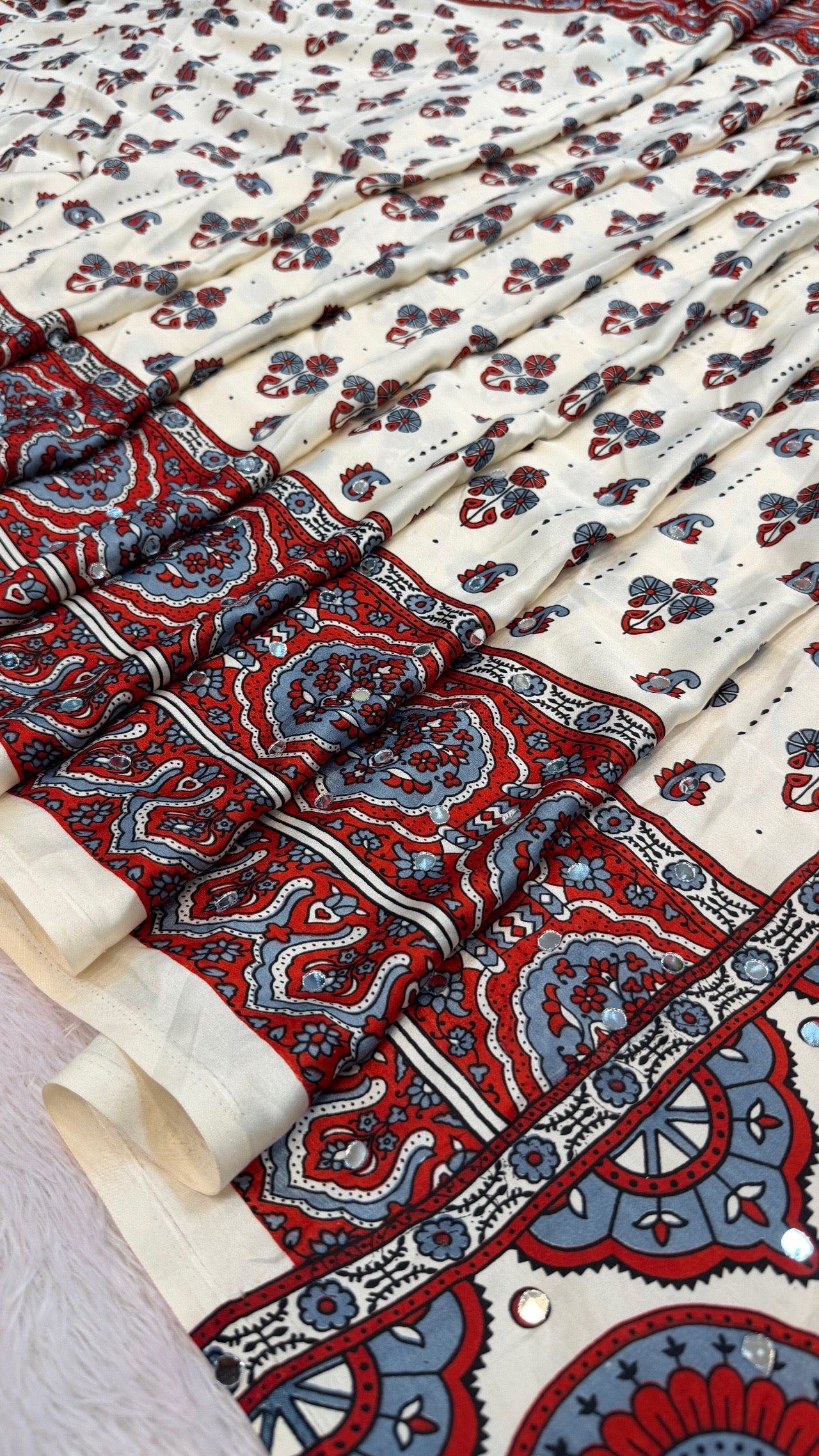 “Sheesha” Ajrakh 500+ Real Mirror Saree