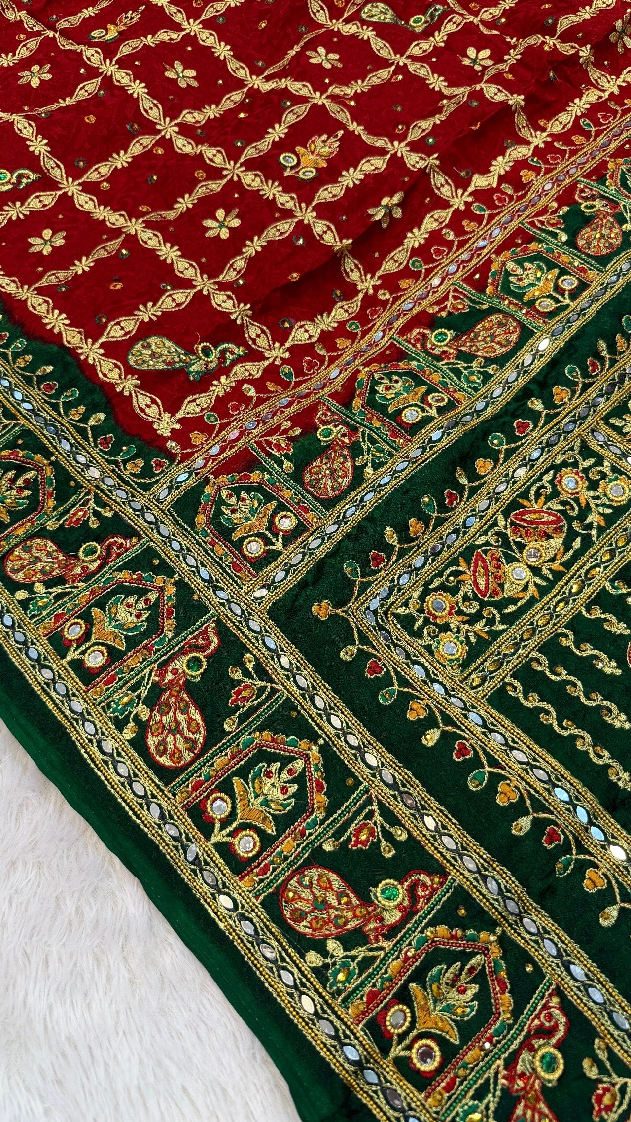 Kutchi Gharchola Saree (Mayura 🦚)