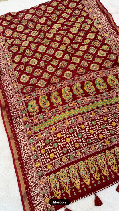 Trending Mul Cotten Mirror Work Saree SD (Ajrakh)
