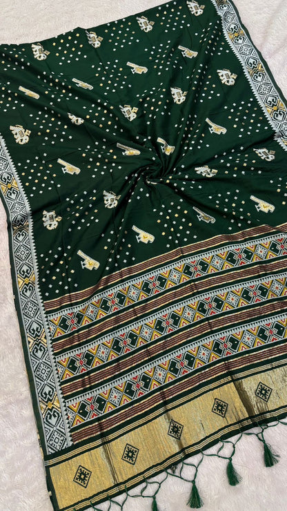 Kutchi Weaving Patola Saree (Lagadi Patta)