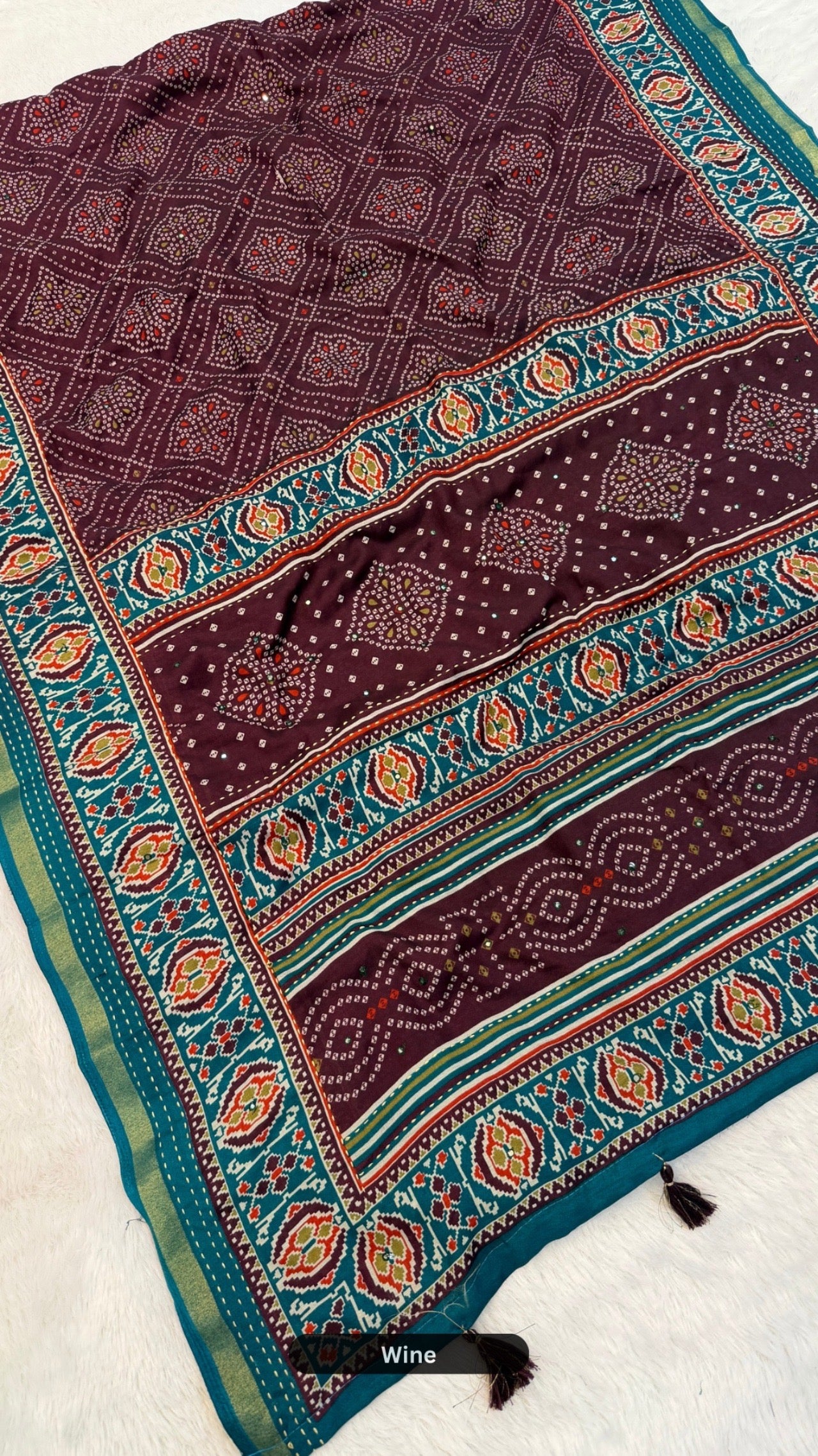 Trending Mul Cotten Katha + Mirror Work Saree (Gharchola SD)