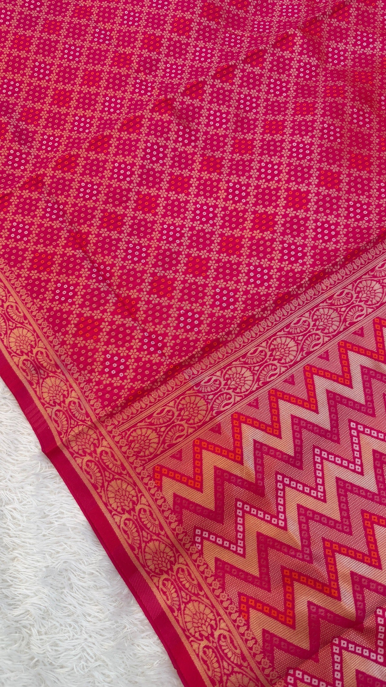 Soft Silk Jungalo Bandhani Saree