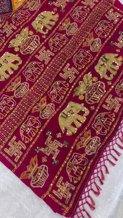 SvarṇaVastra :- Vintage Sequence Work Saree (Pink)