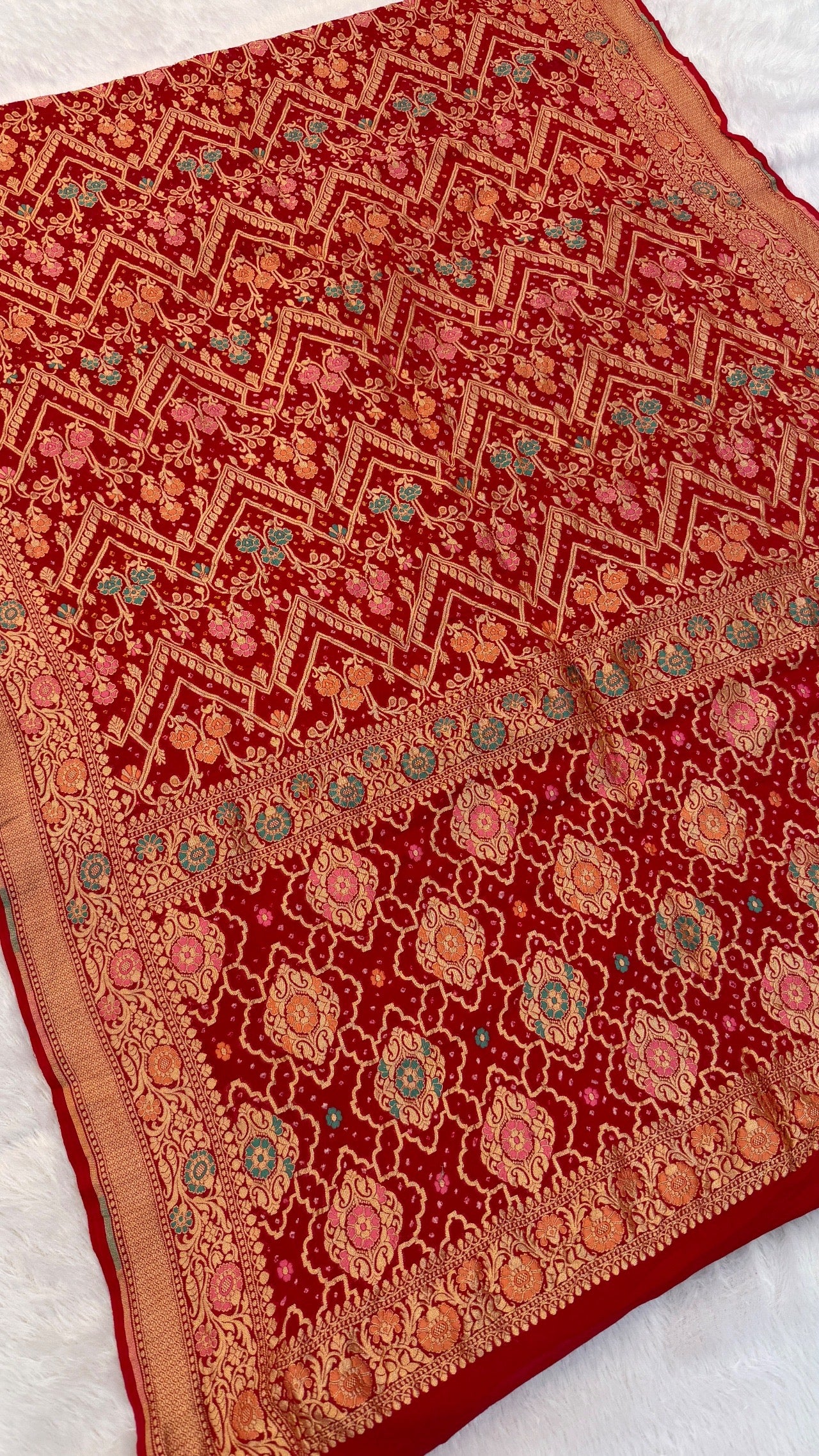 Exclusive Handwoven Original Neemzari Bandhani Saree (A)